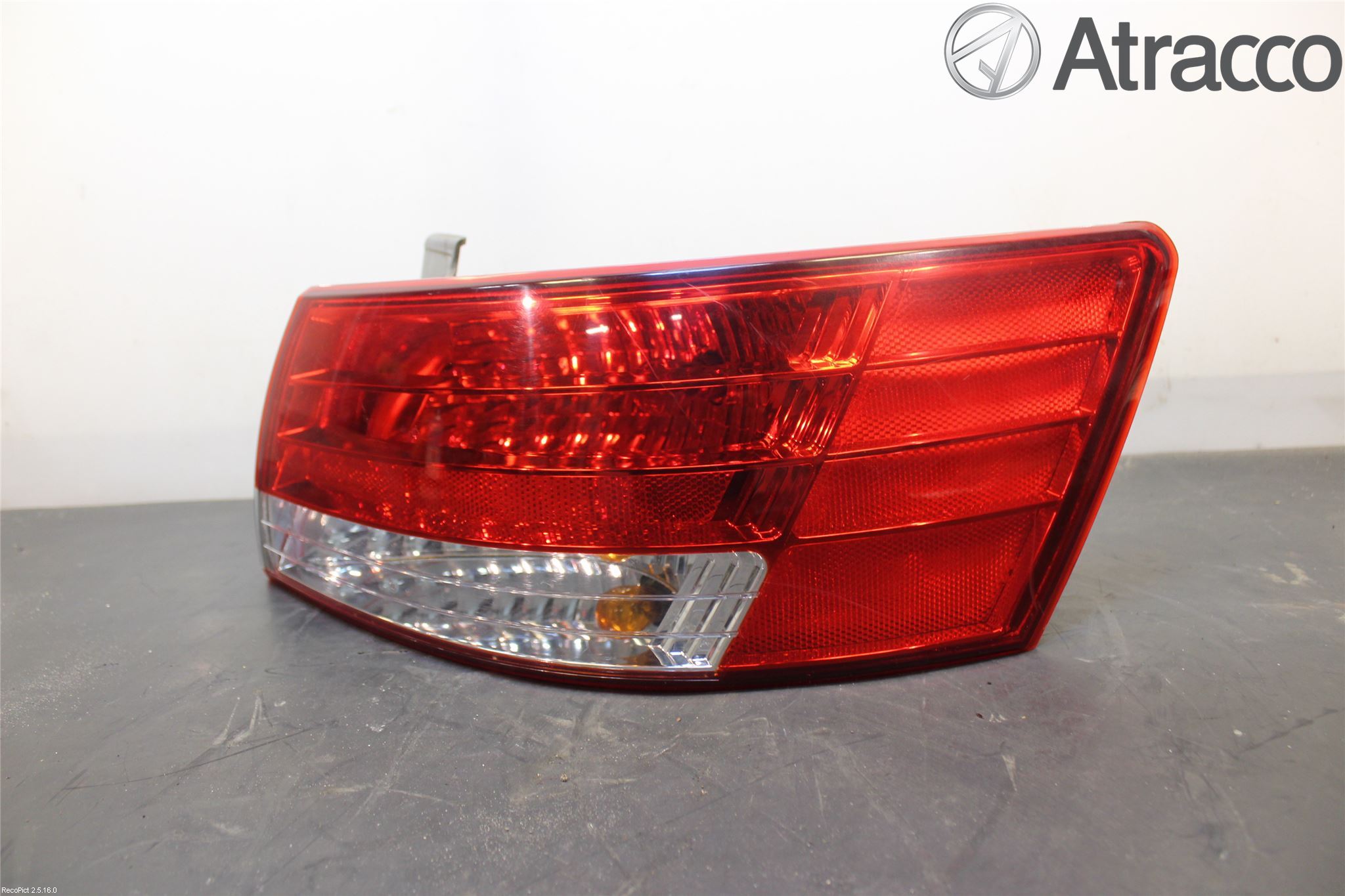 Hyundai SONATA 06-10 Bakljus Höger