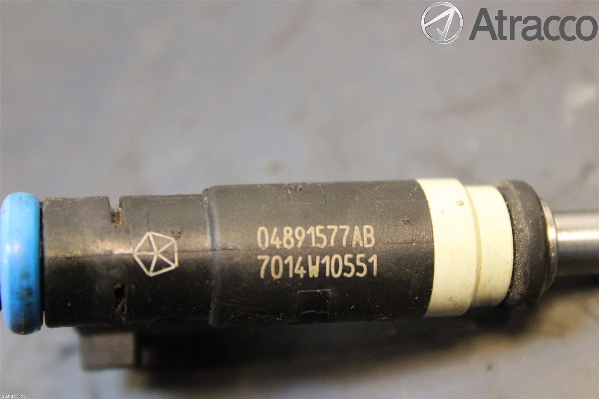 Dodge CALIBER Injspridare