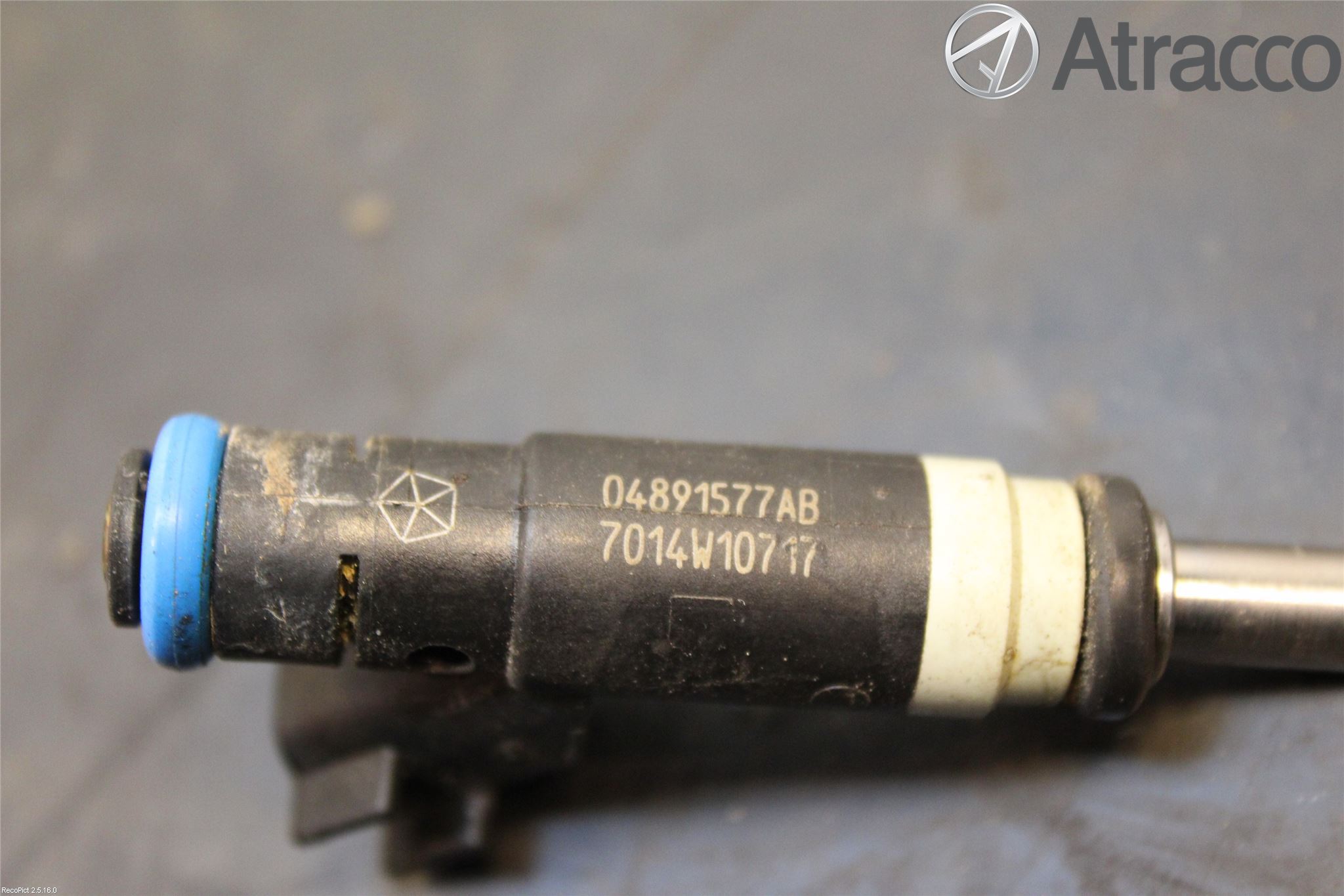 Dodge CALIBER Injspridare