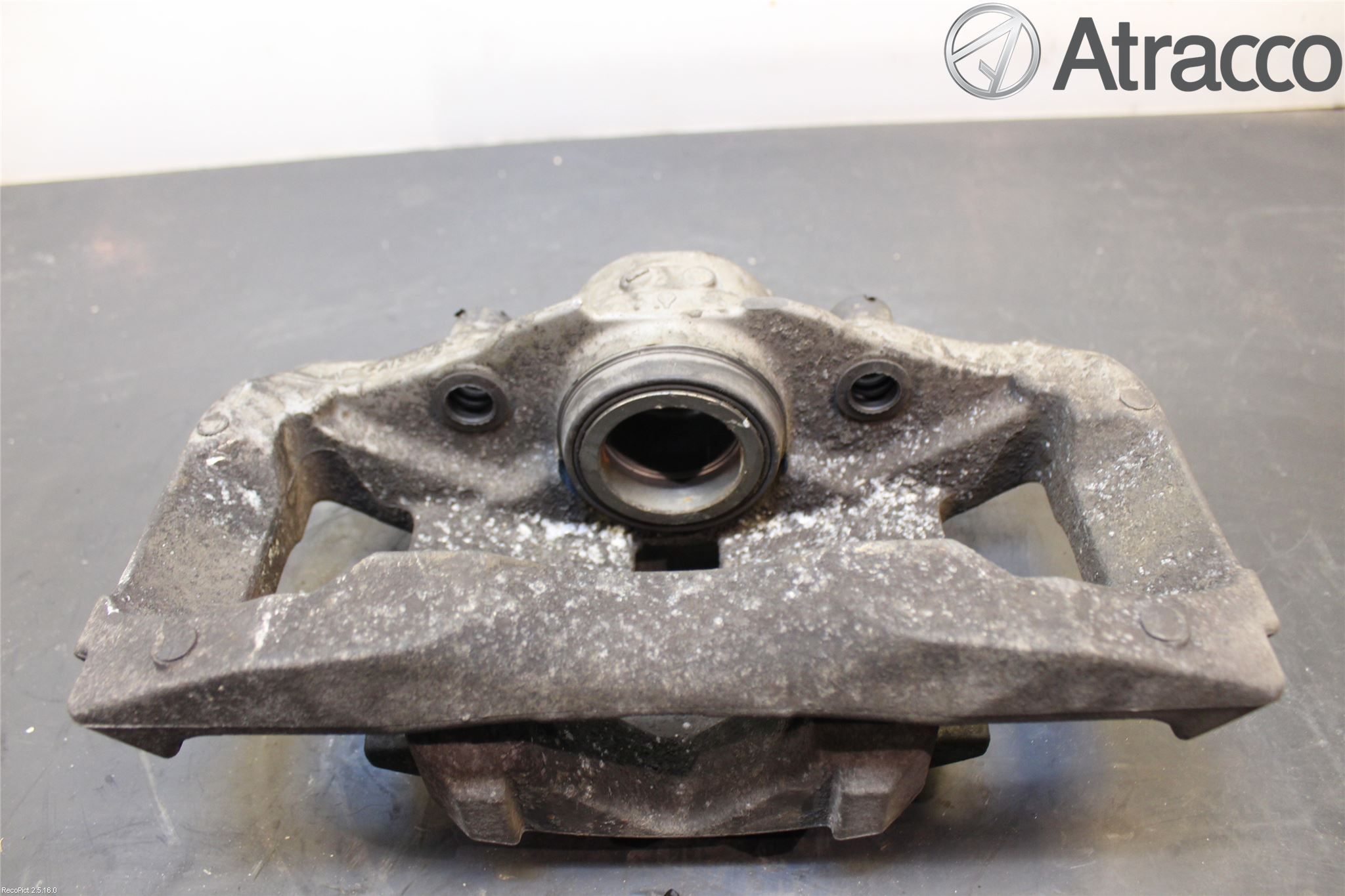 BMW 5 F10/F11/F18 09-17 Bromsok Fram Höger
