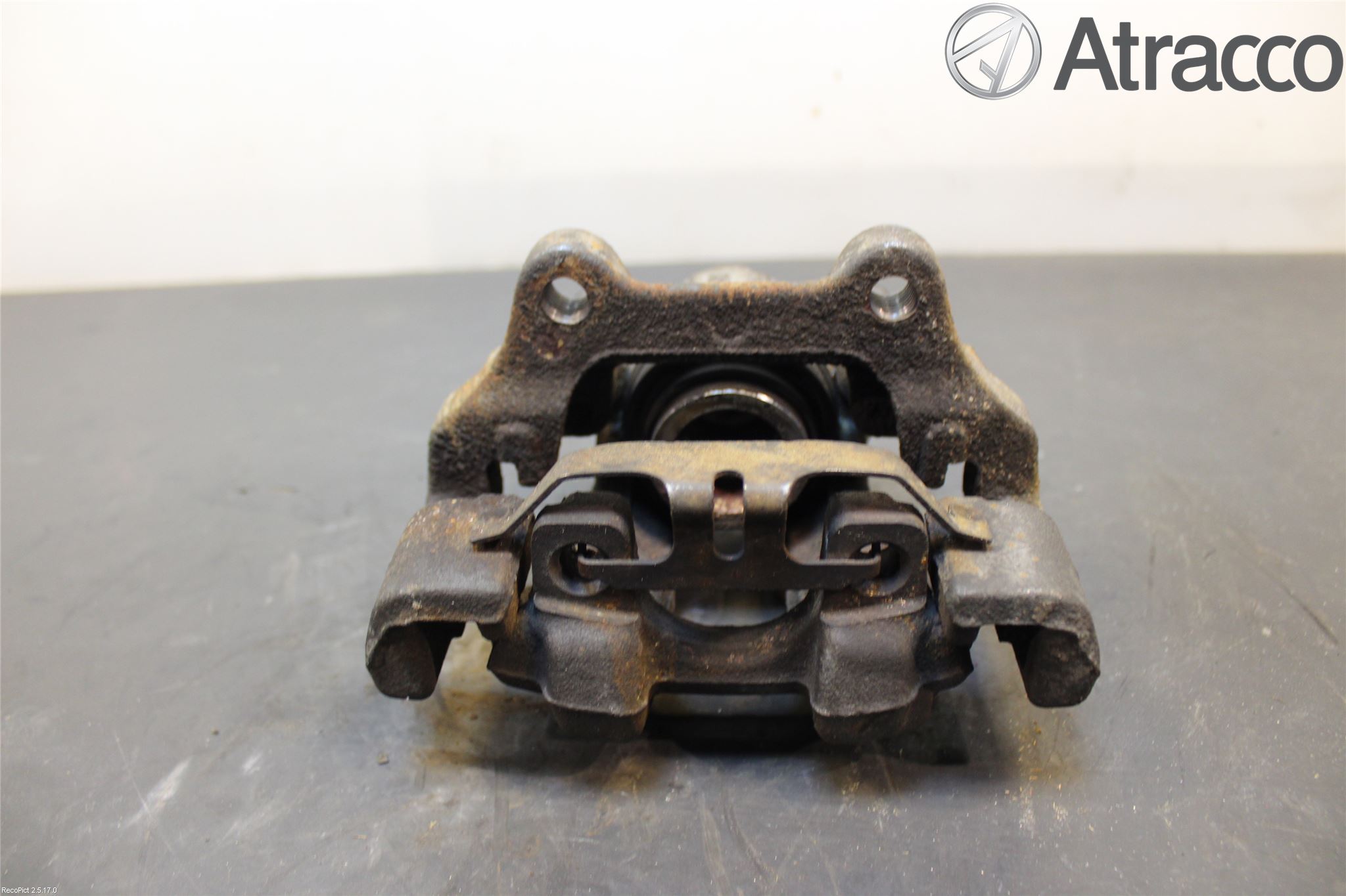 BMW 1 F20/F21 11-19 Bromsok Bak Höger