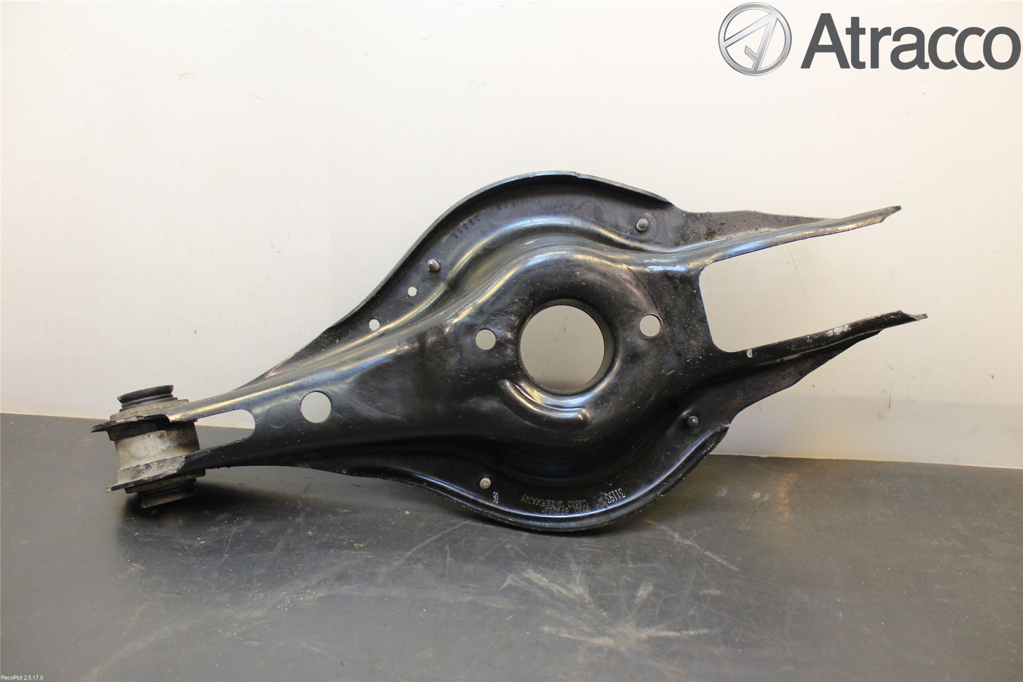 BMW 1 F20/F21 11-19 Bärarm Bak Höger