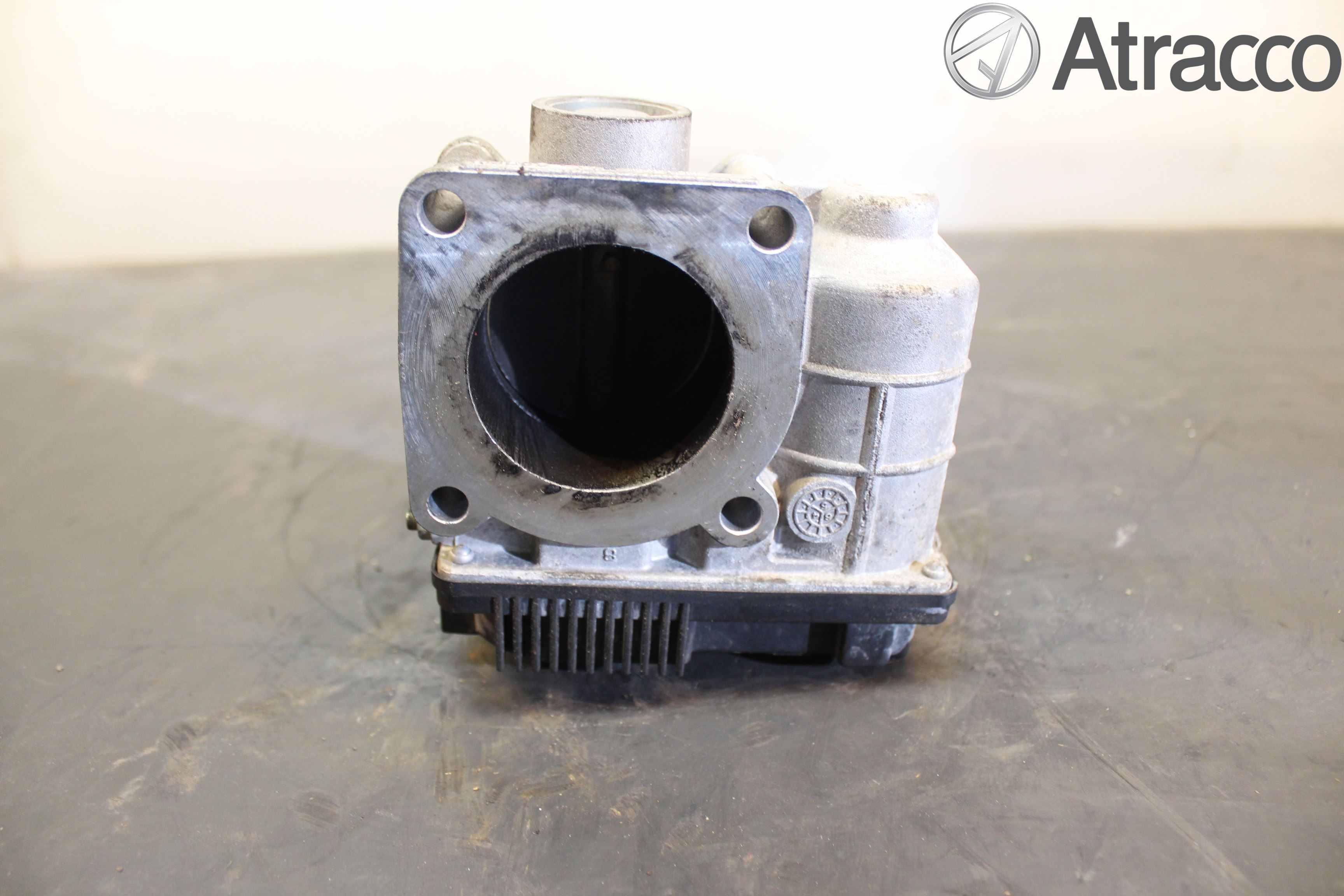 Nissan PRIMERA 02-07 Injspjällhus