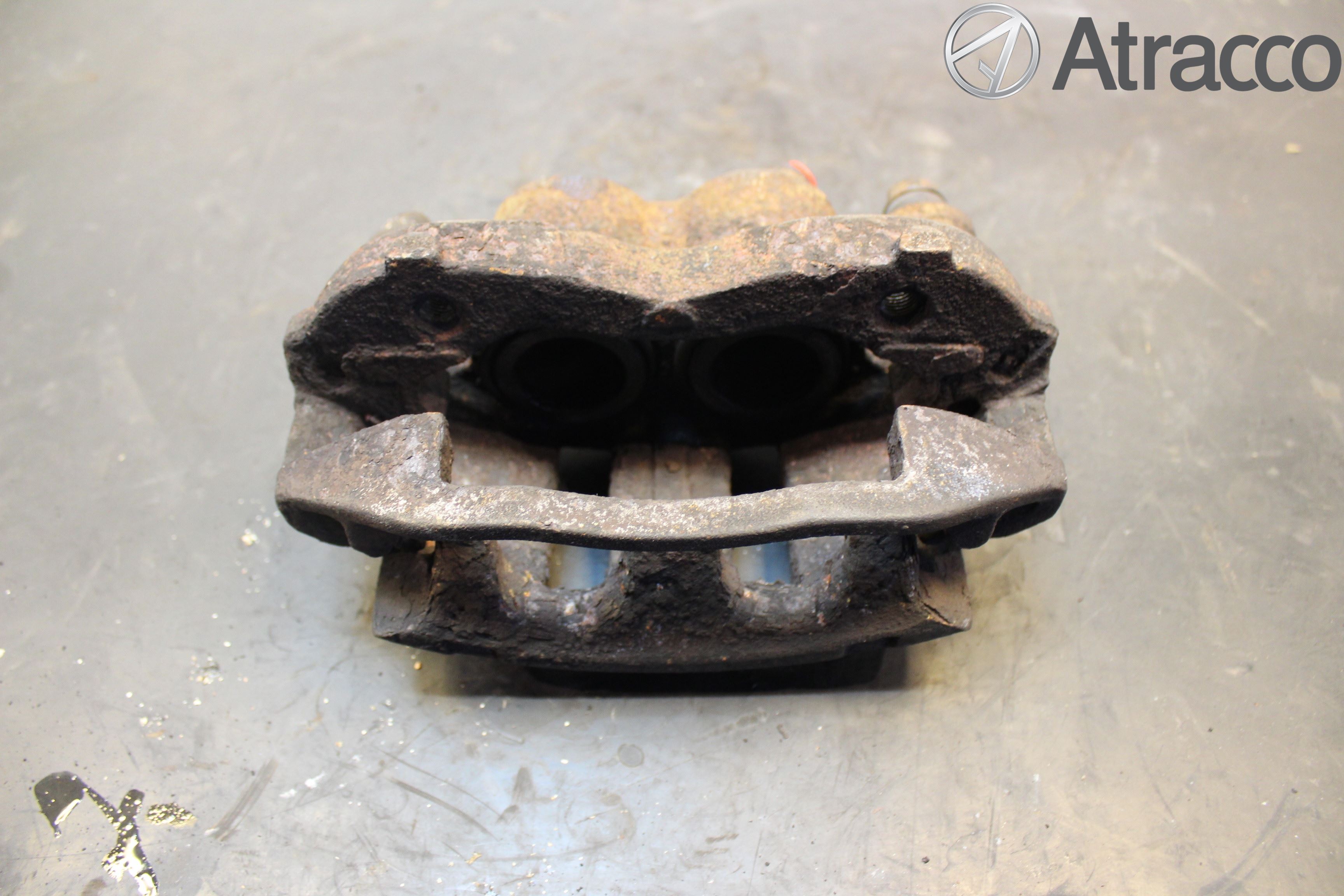 Renault MASTER   98-03 Bromsok Fram Höger