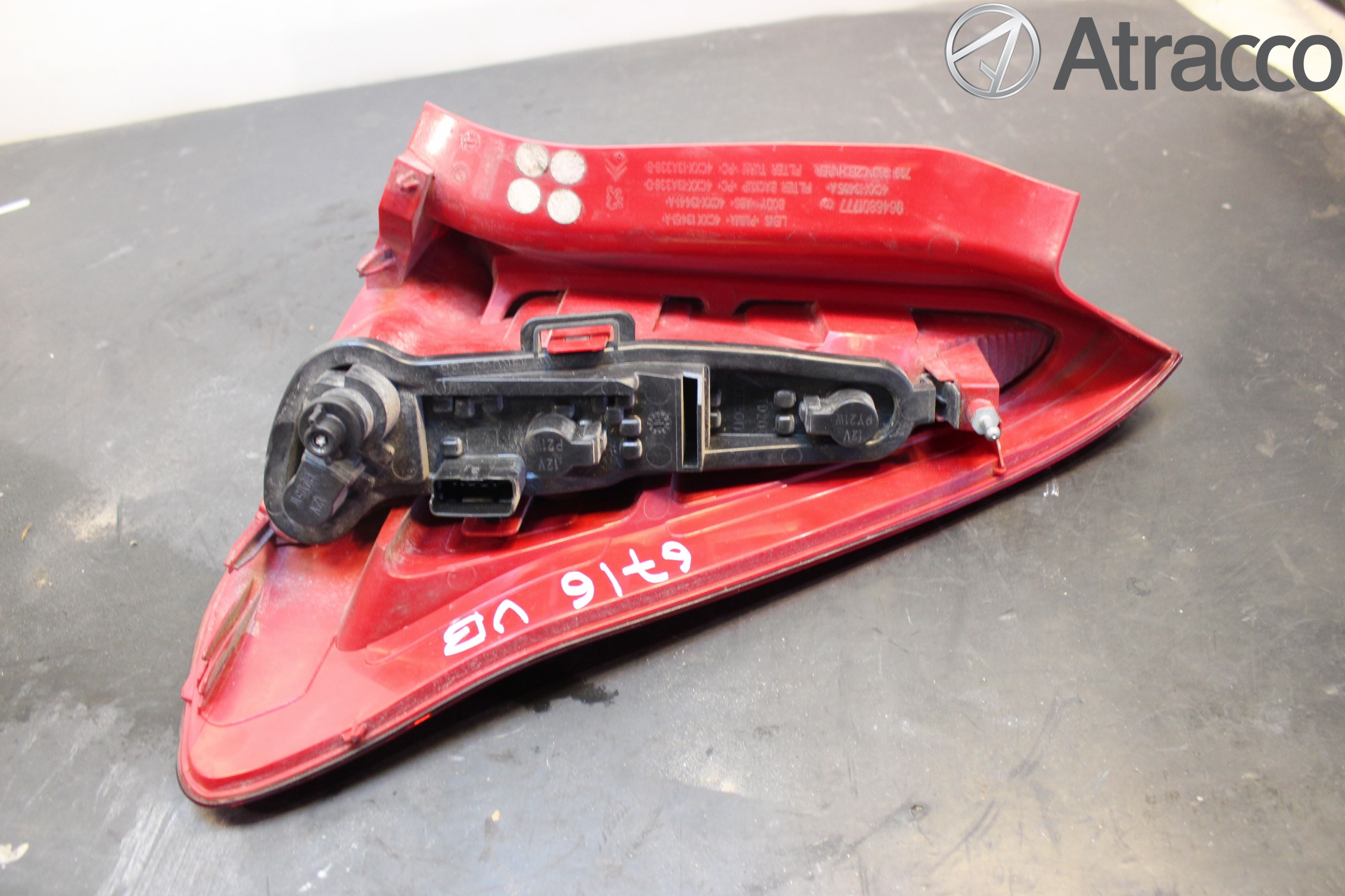 Citroen C4 I   05-10 Bakljus Vänster