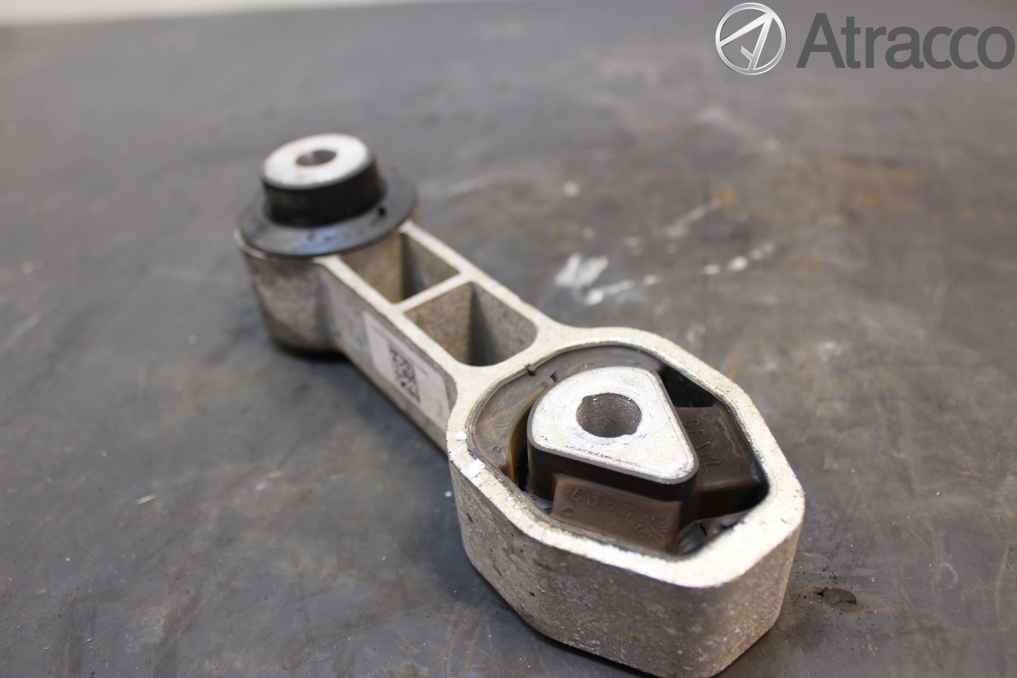 Fiat 500 07- Växellådsfäste