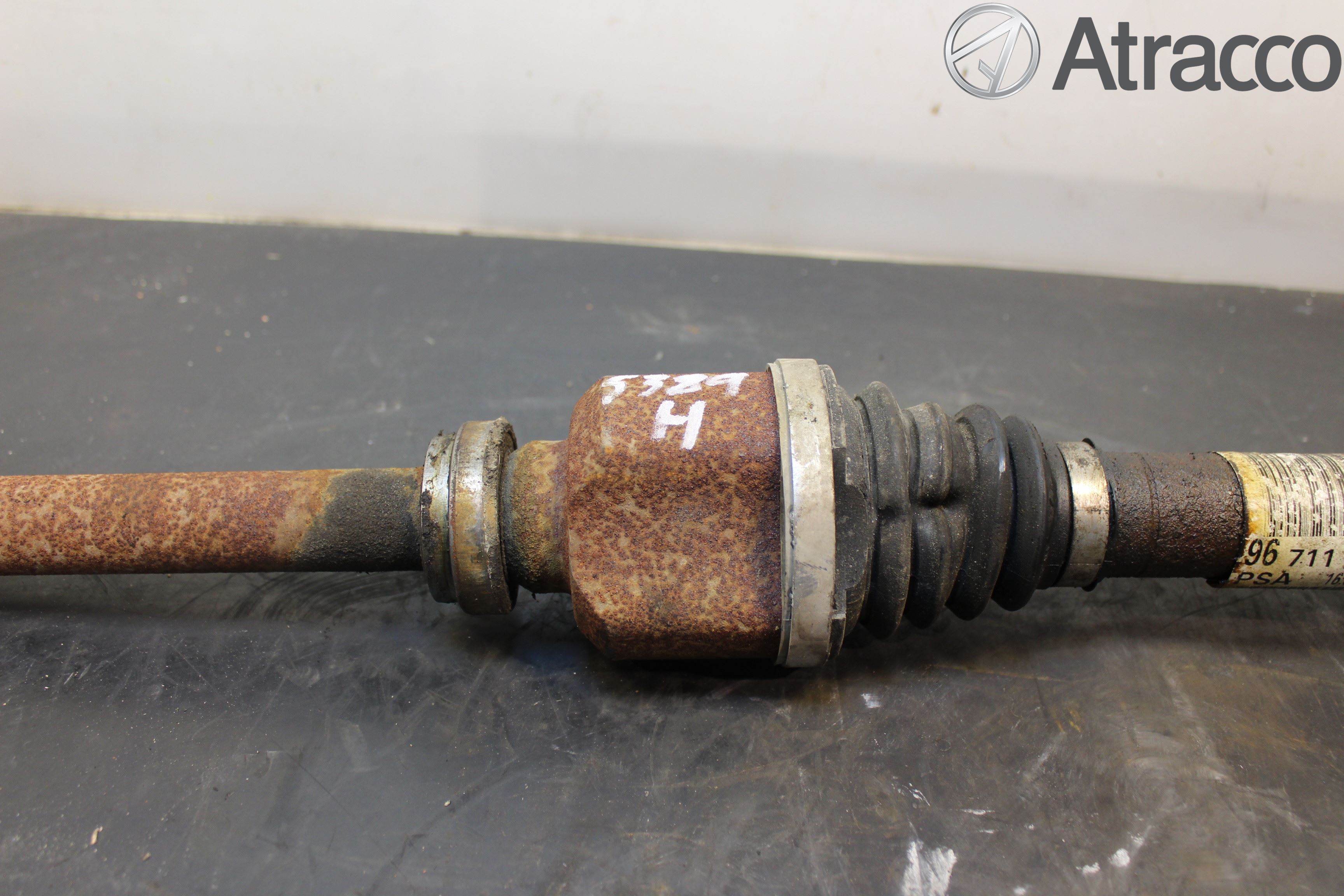 Peugeot PARTNER 08-15 Drivaxel Fram Höger