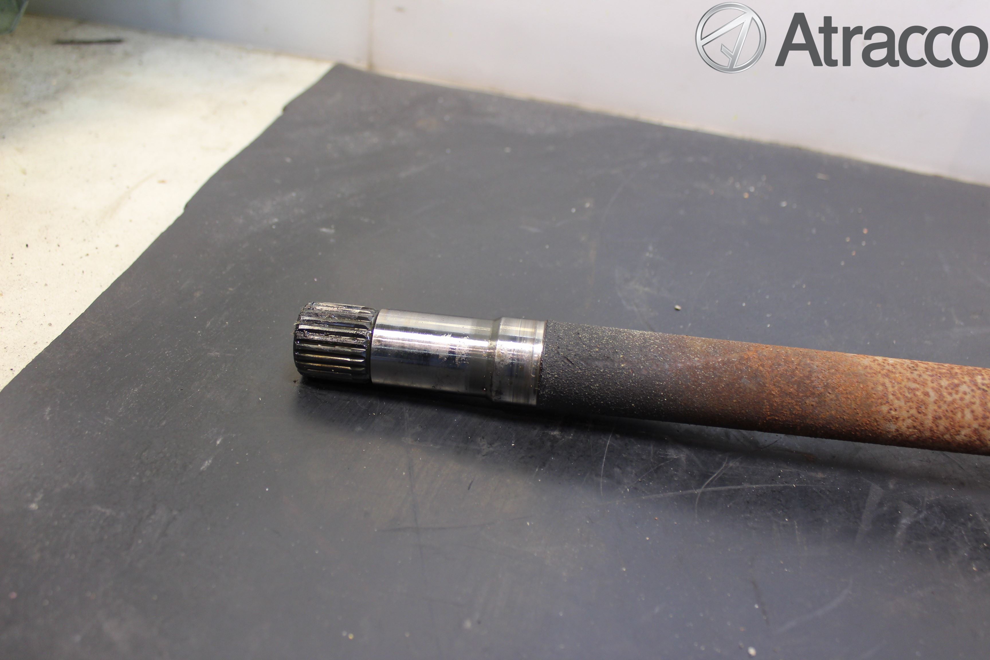 Peugeot PARTNER 08-15 Drivaxel Fram Höger