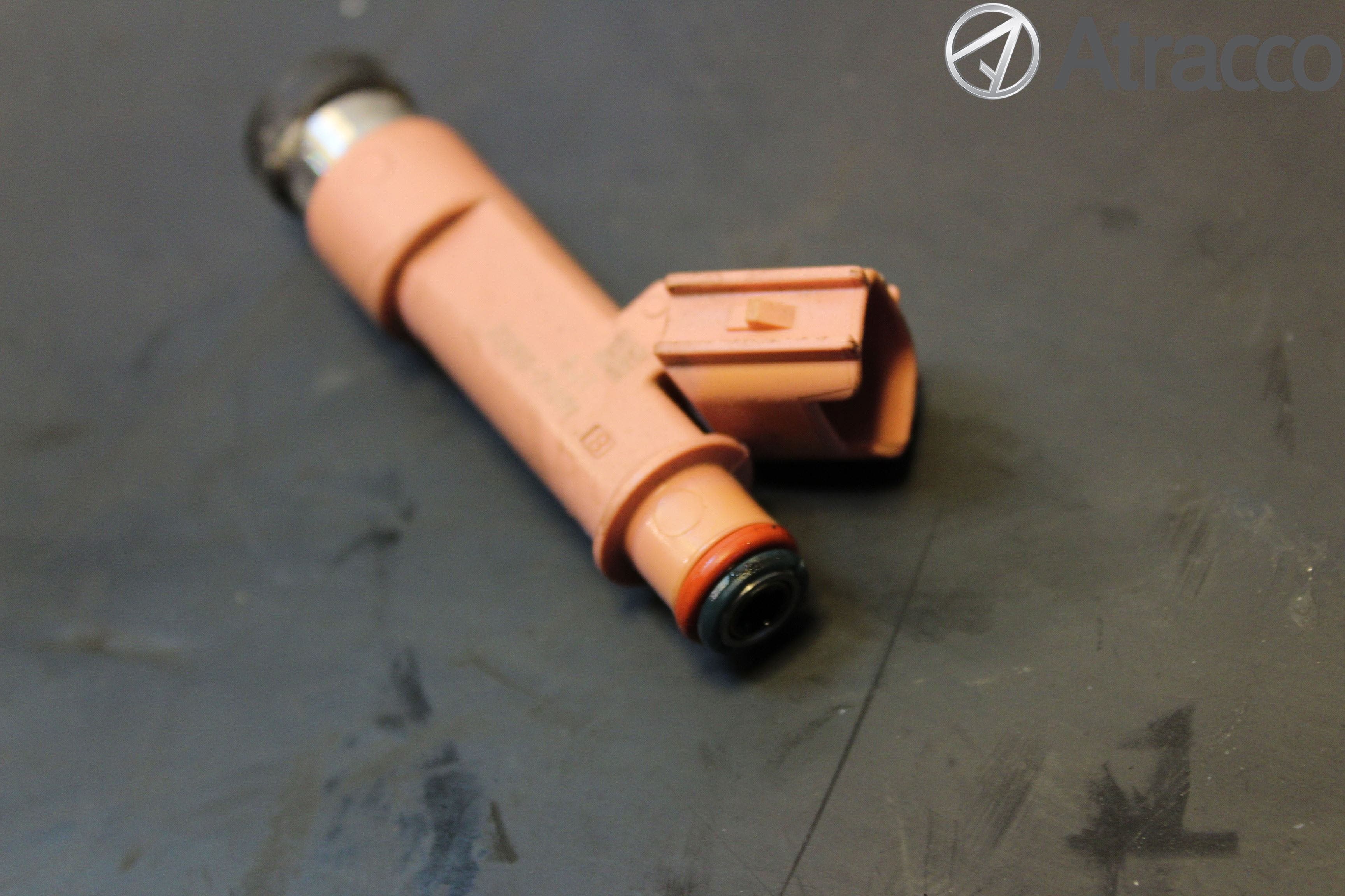 Toyota YARIS XP130 12-14 Injspridare