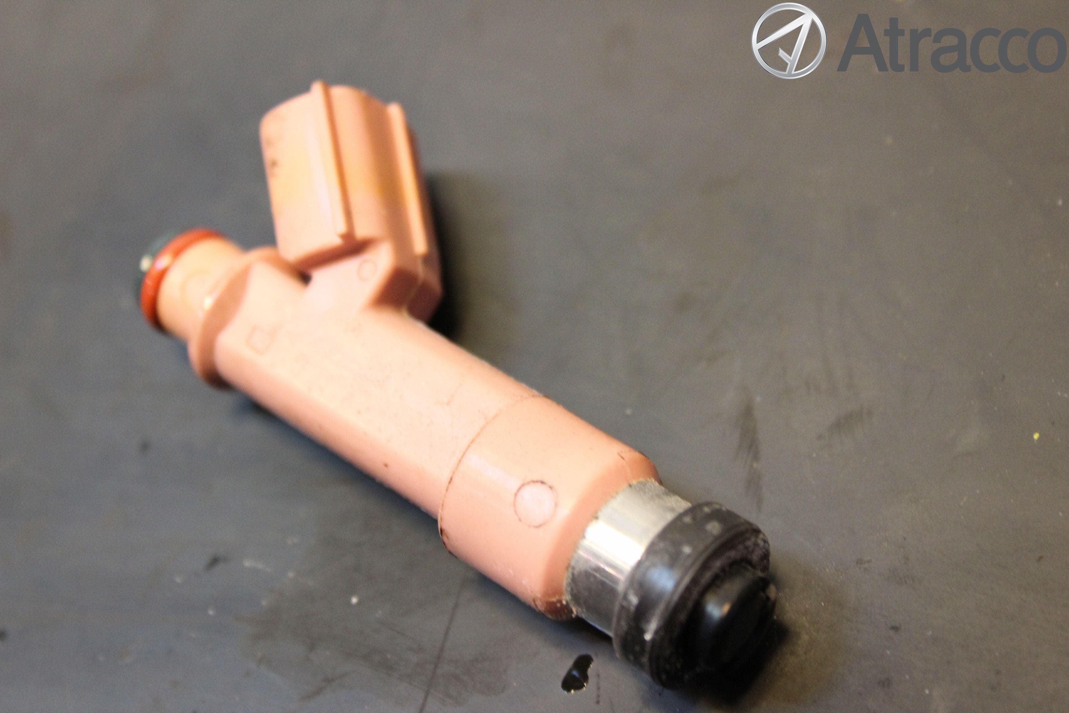 Toyota YARIS XP130 12-14 Injspridare