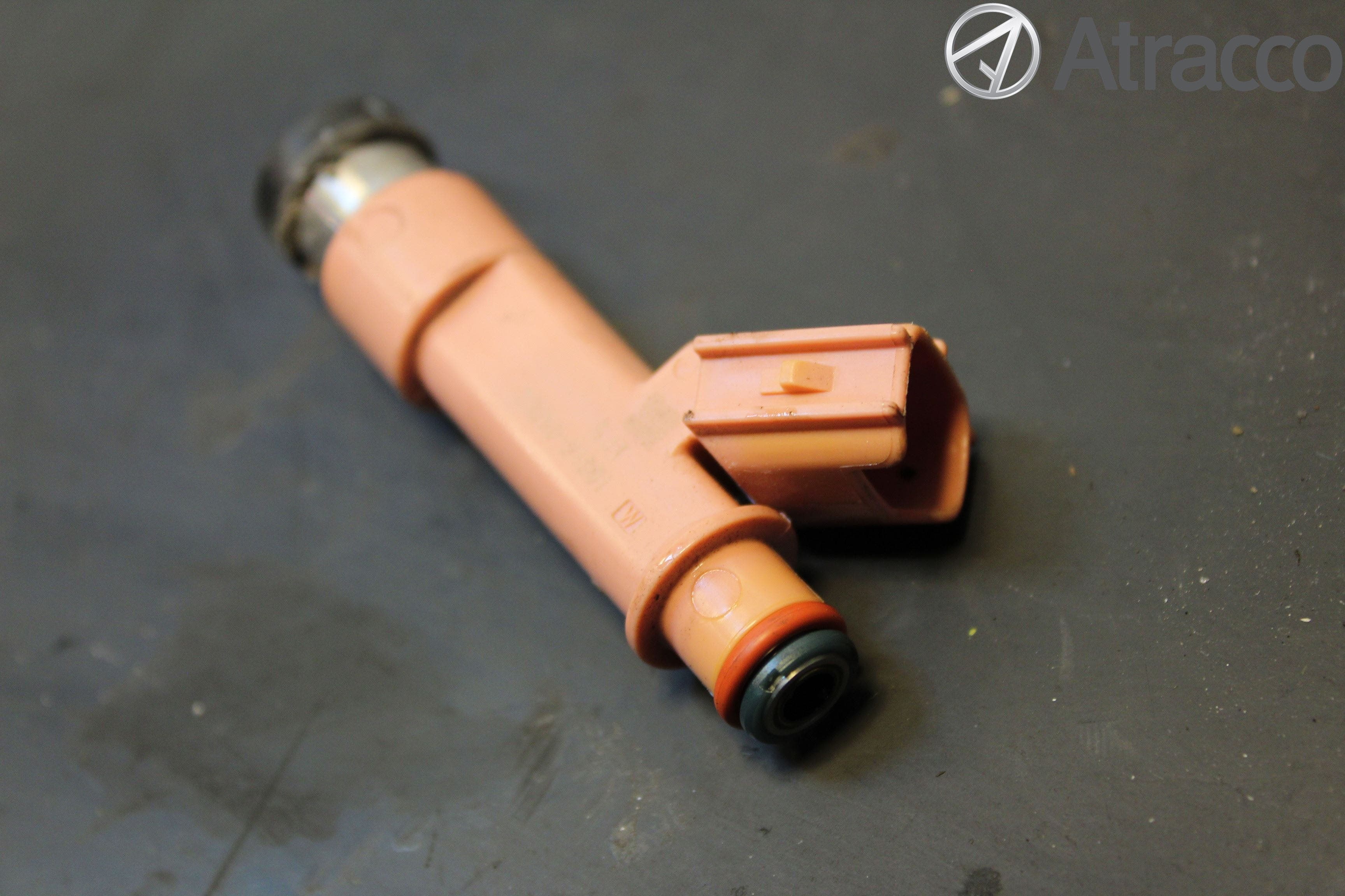 Toyota YARIS XP130 12-14 Injspridare