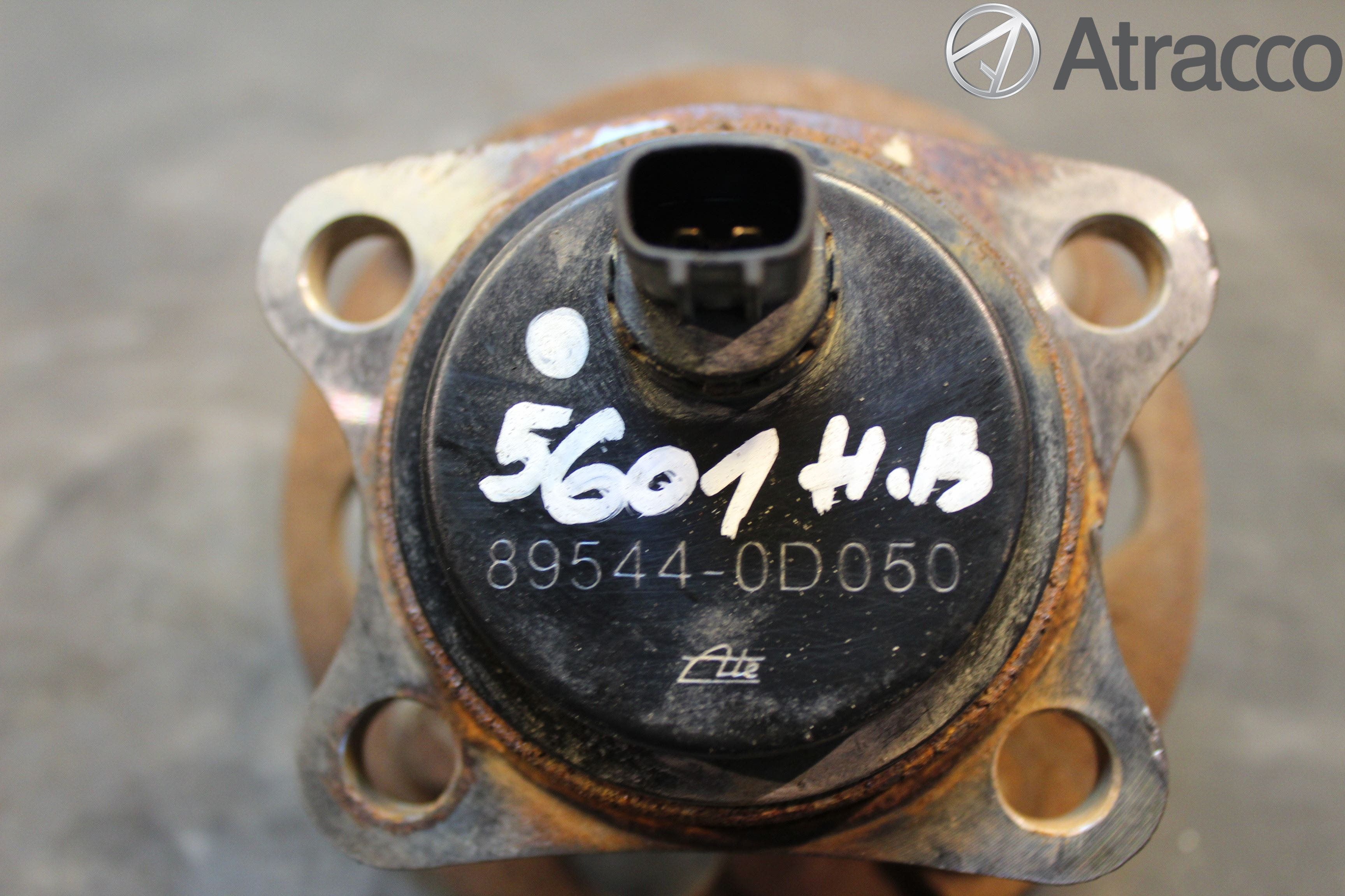 Toyota YARIS XP130 12-14 Nav Bak