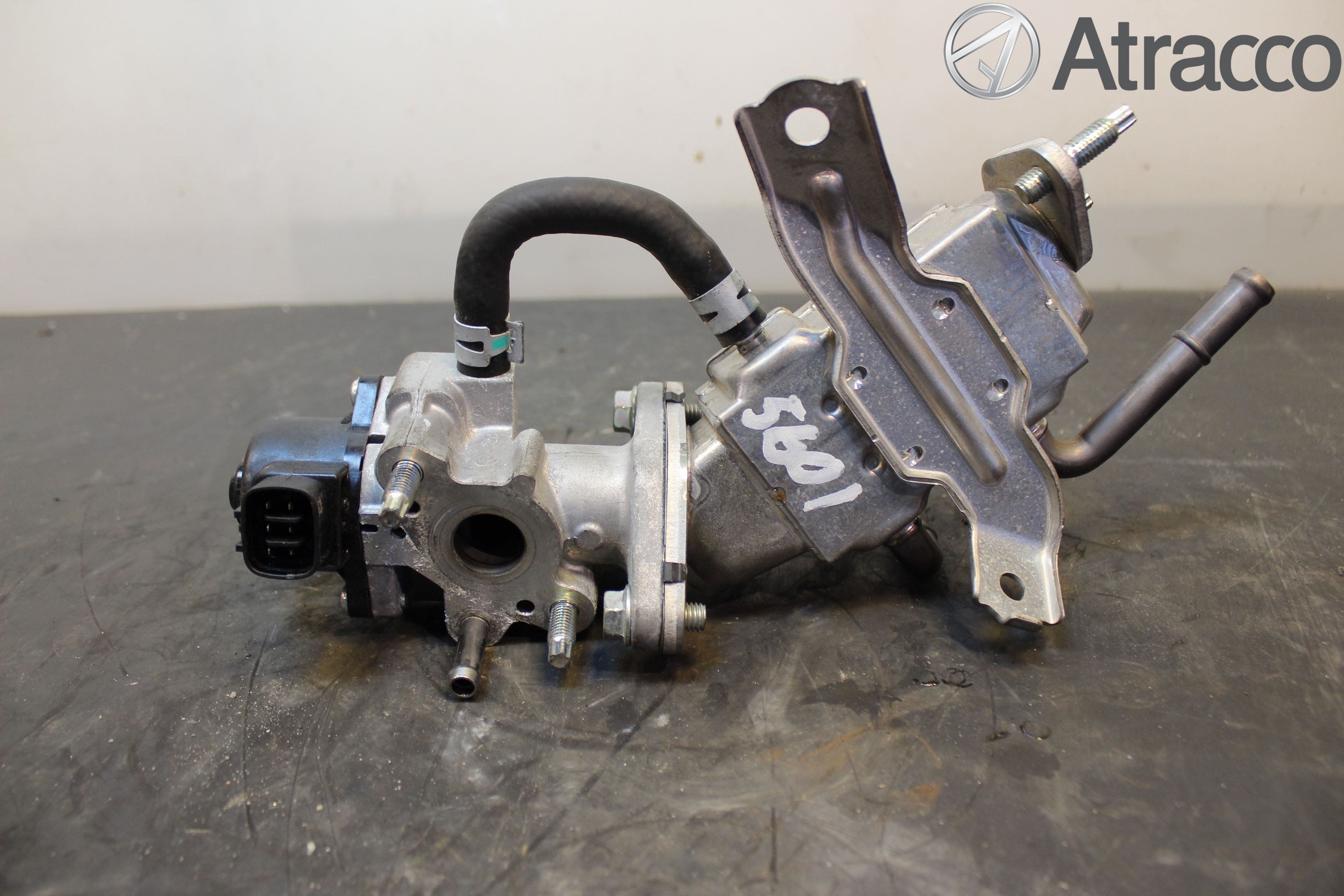 Toyota YARIS XP130 12-14 Avgaskylare