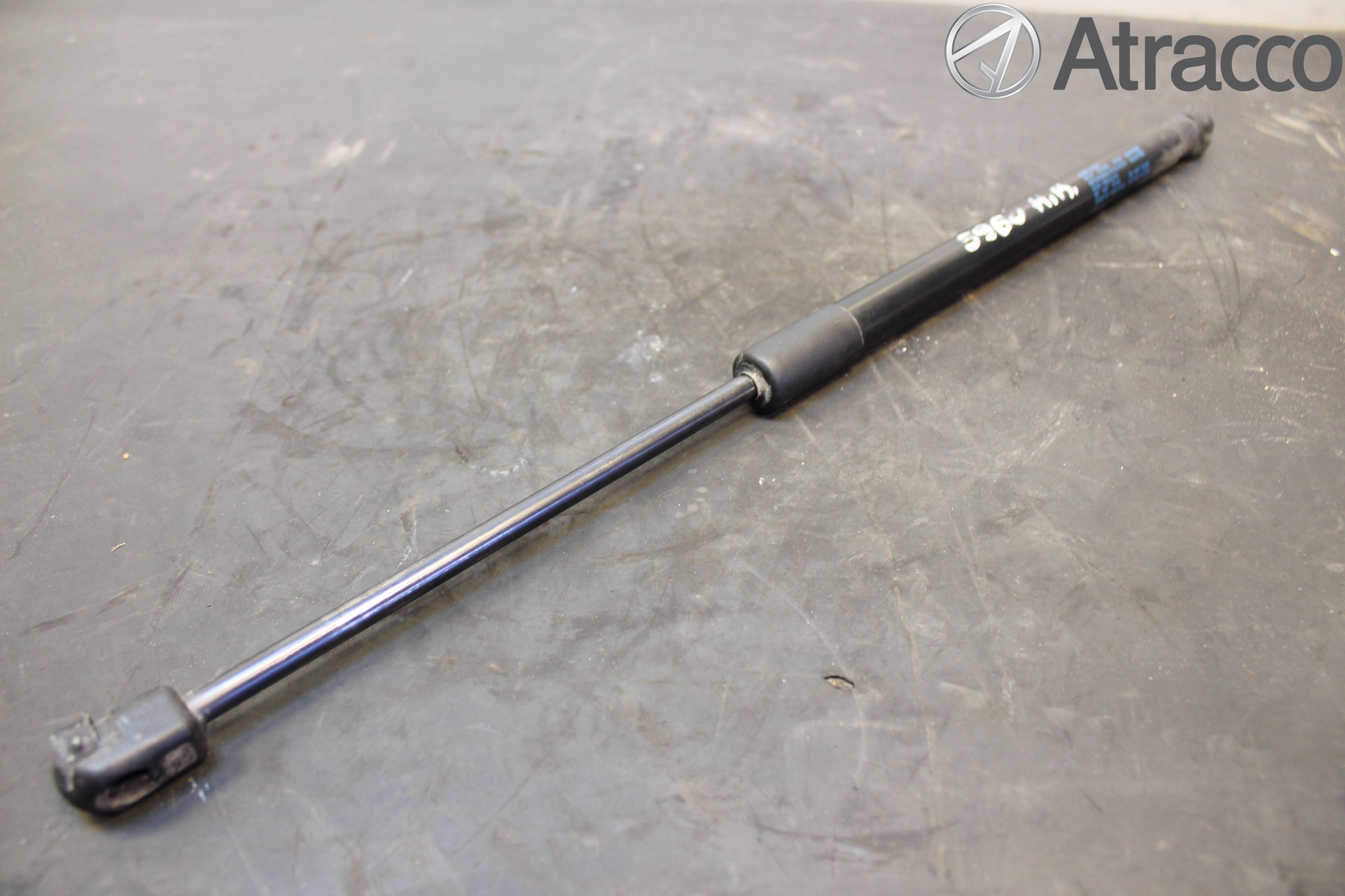 Volkswagen VW SCIROCCO 09-17 Gasfjäder Baklucka