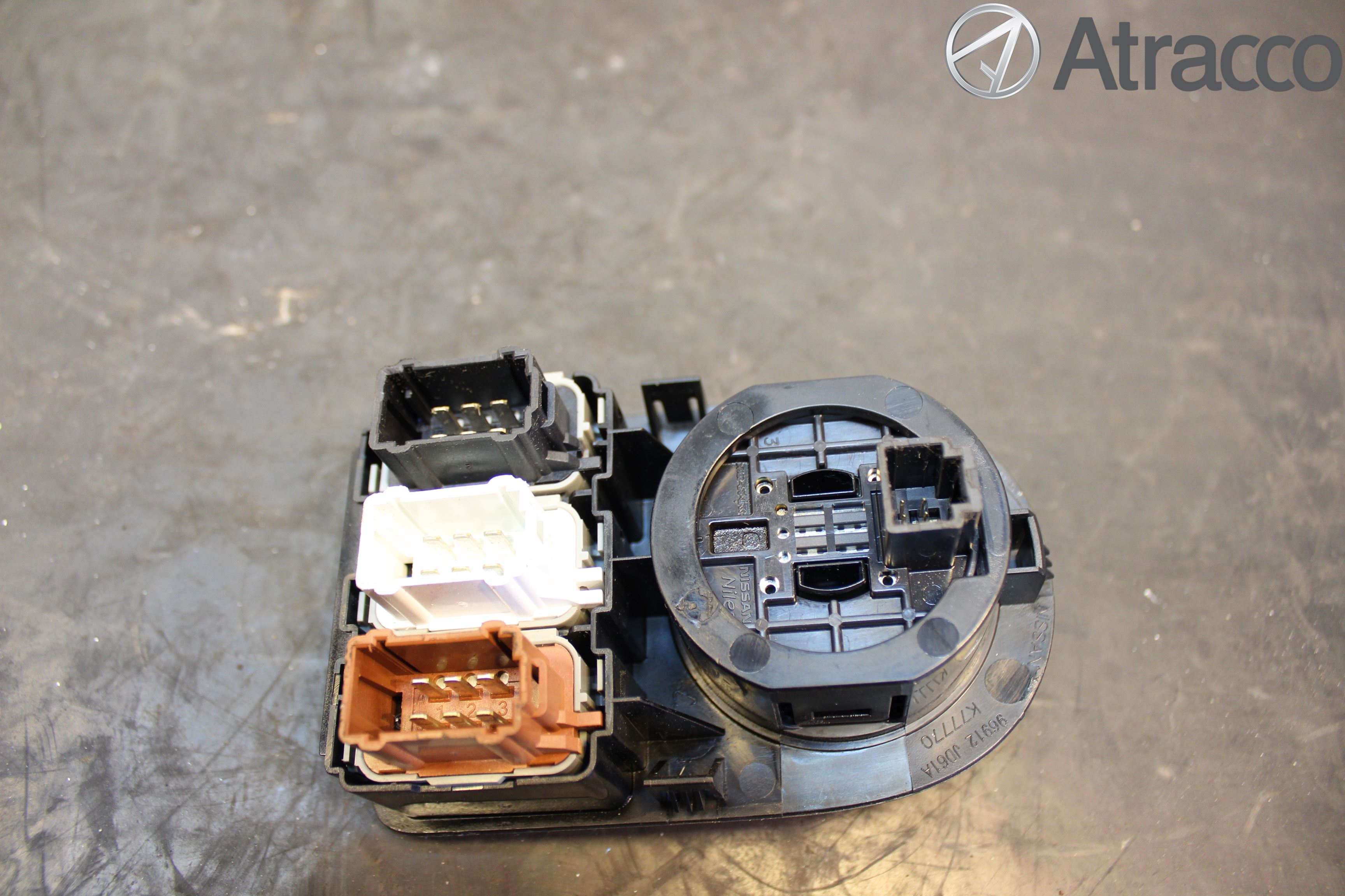 Nissan QASHQAI 10-14 Strömställare Fyrhjulsdrift