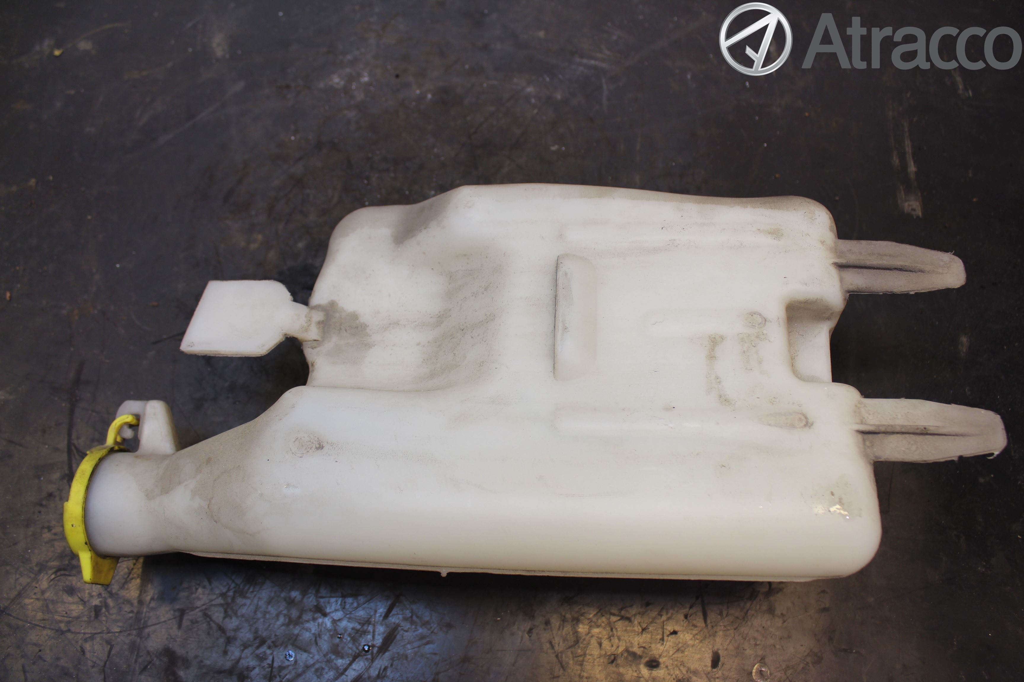 Dodge PICK UP RAM 81- Spolartank Vindruta