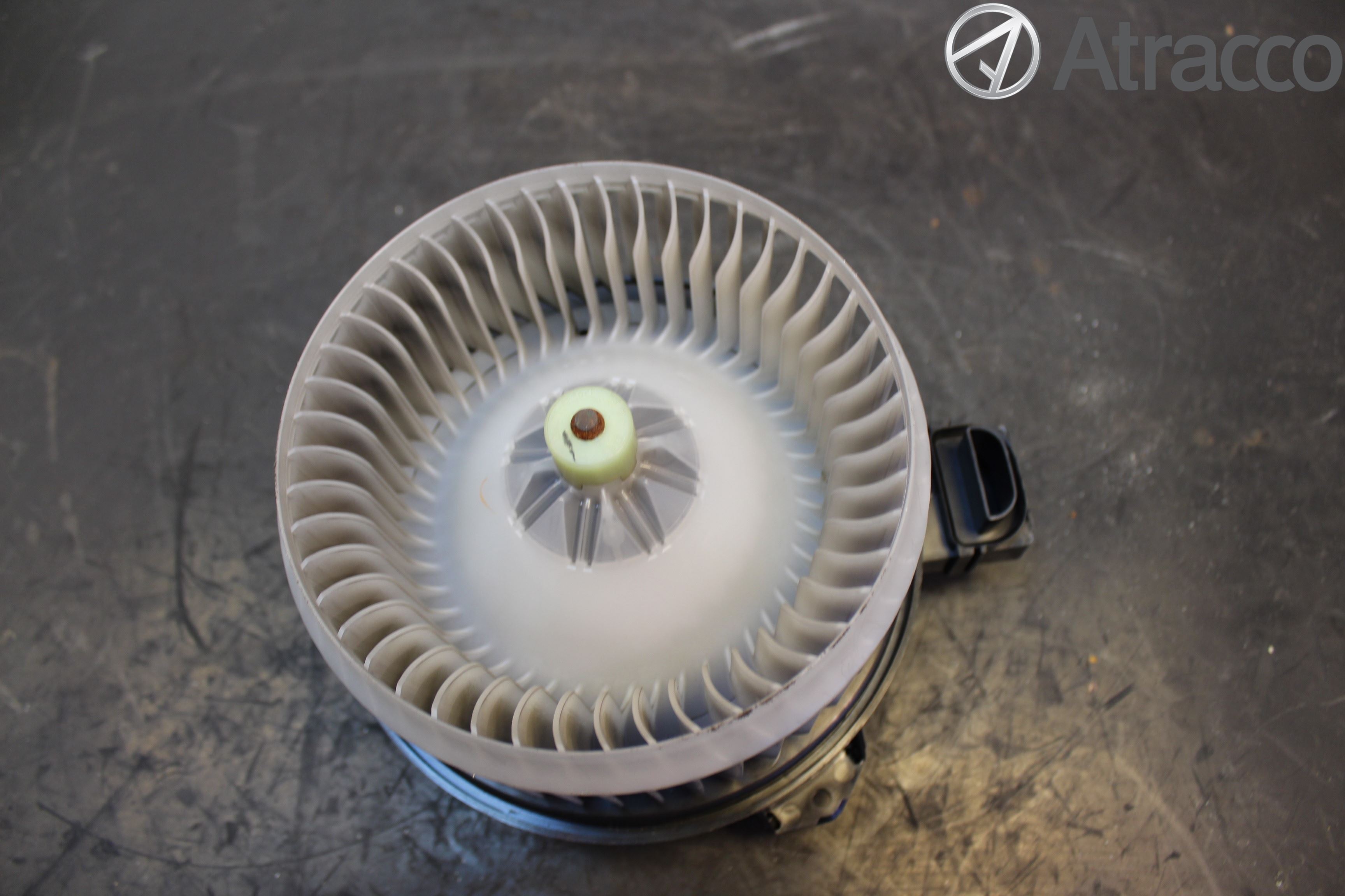 Honda ACCORD    08- Värmefläkt