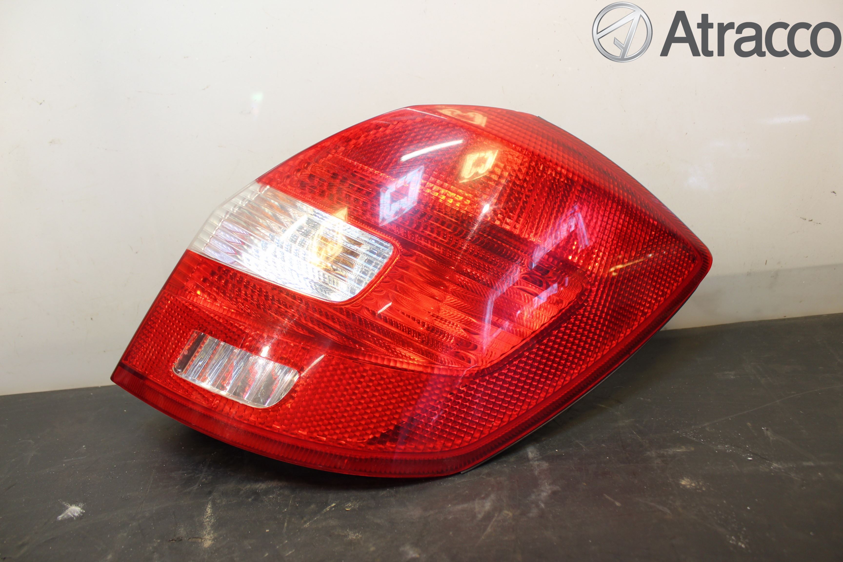 Skoda FABIA 07-14 Bakljus Höger