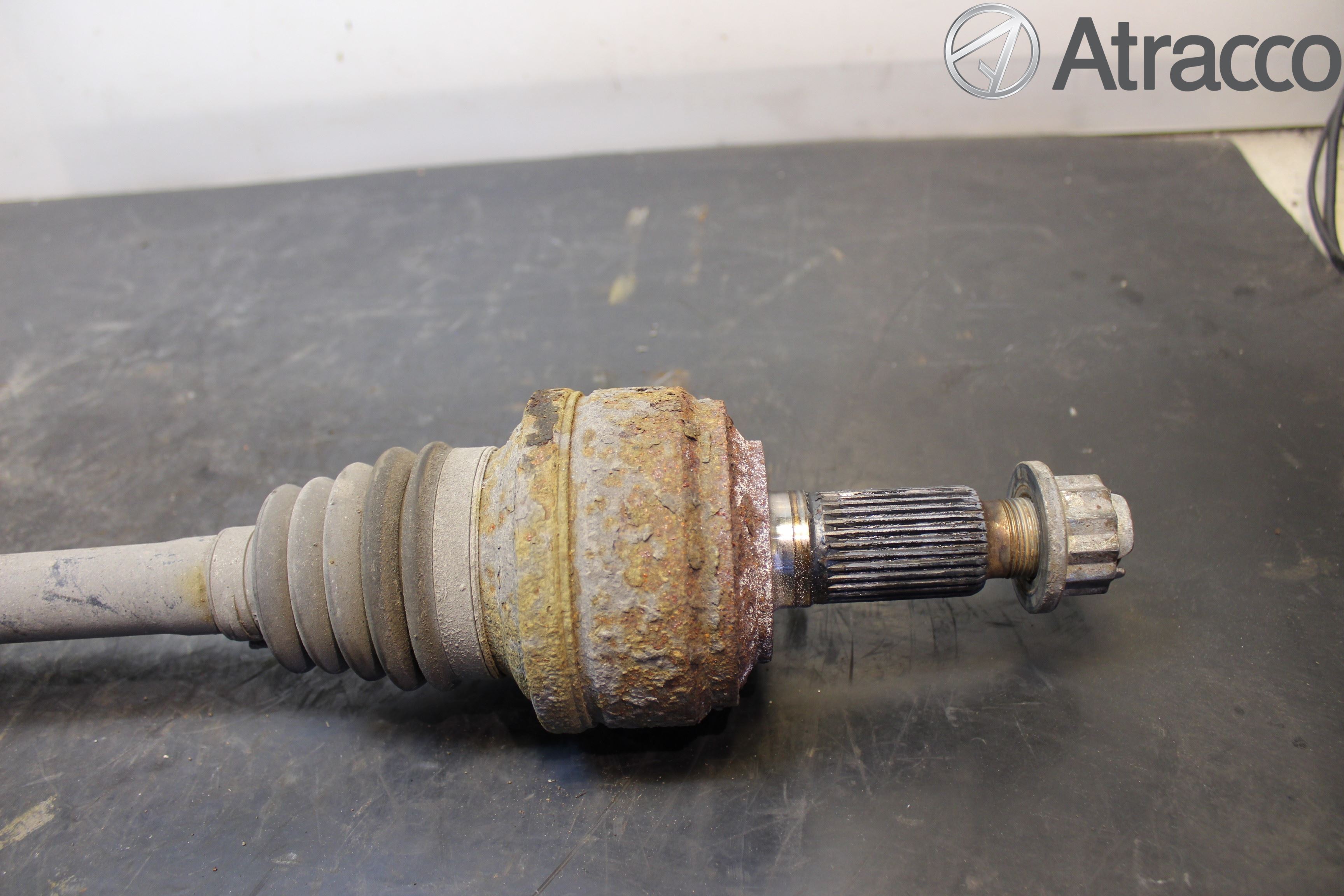 Audi Q7/SQ7 Drivaxel Bak Vä-Hö