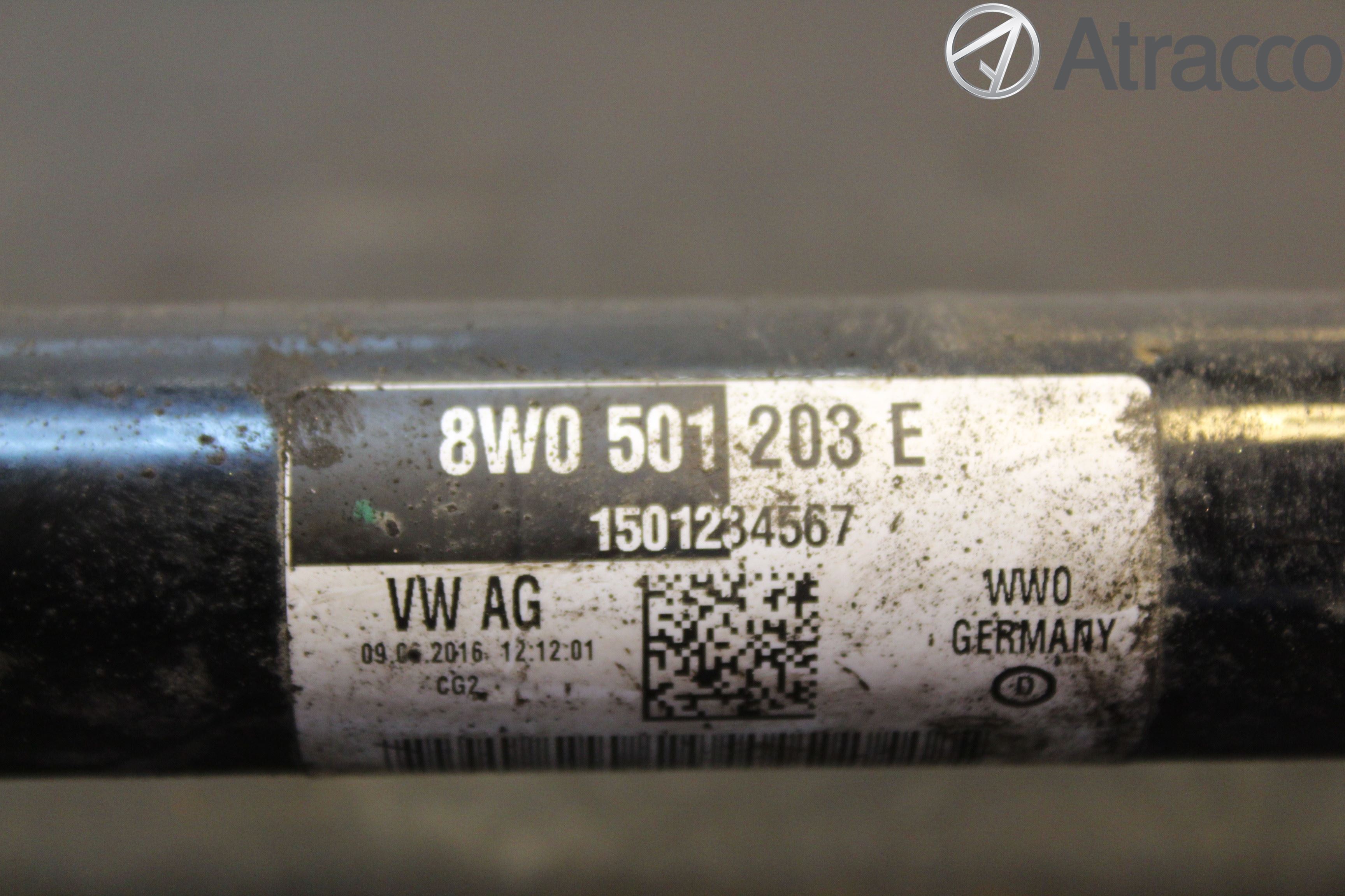 Audi A4/S4 B9 16-19 Drivaxel Bak Höger