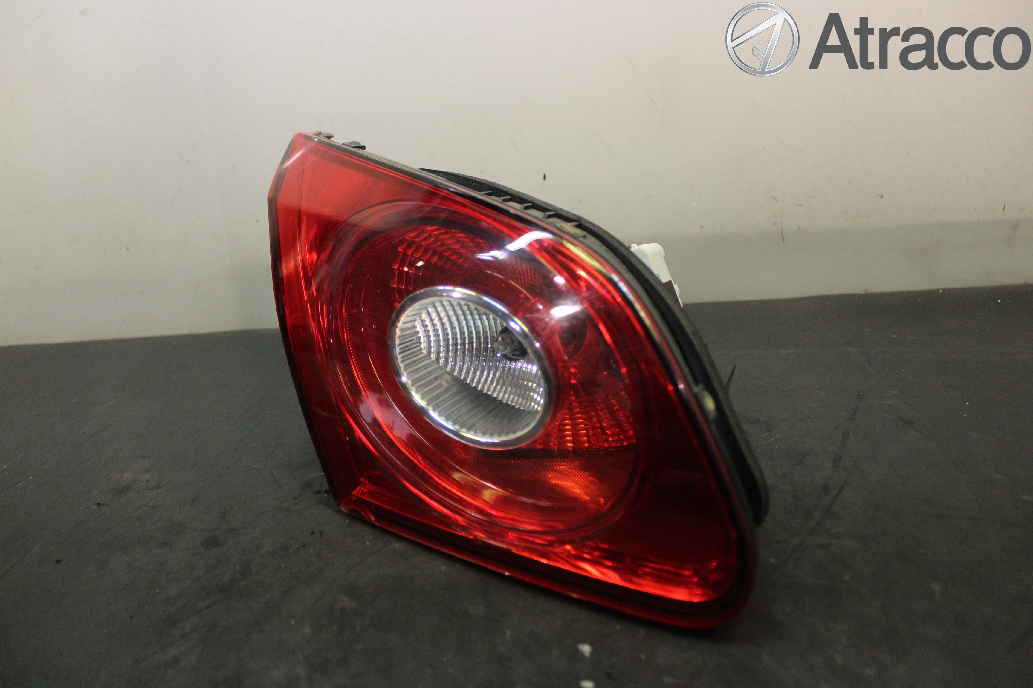 Volkswagen VW PASSAT CC 08-16 Bakljus Lucka Vä