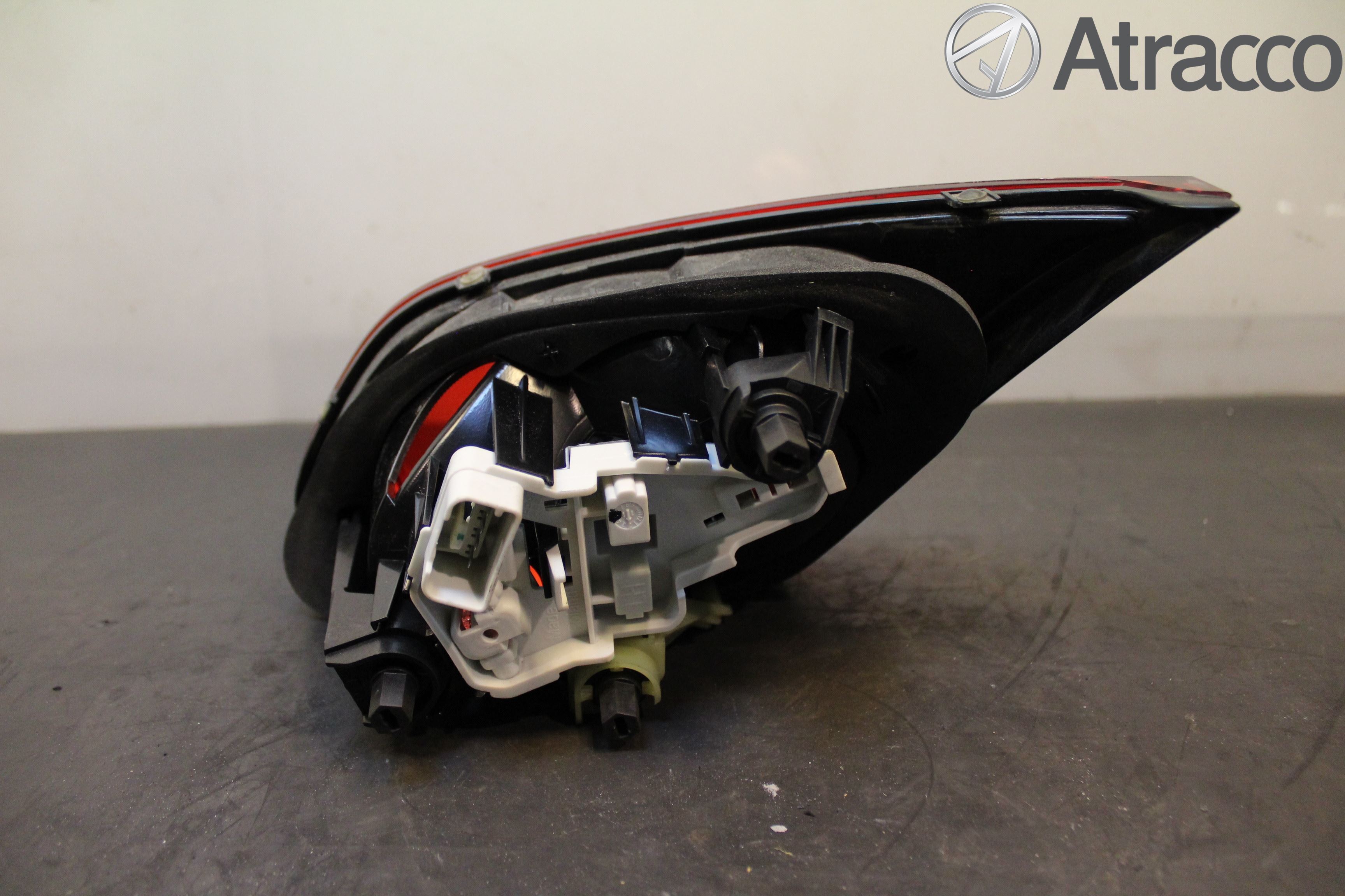 Volkswagen VW PASSAT CC 08-16 Bakljus Lucka Vä