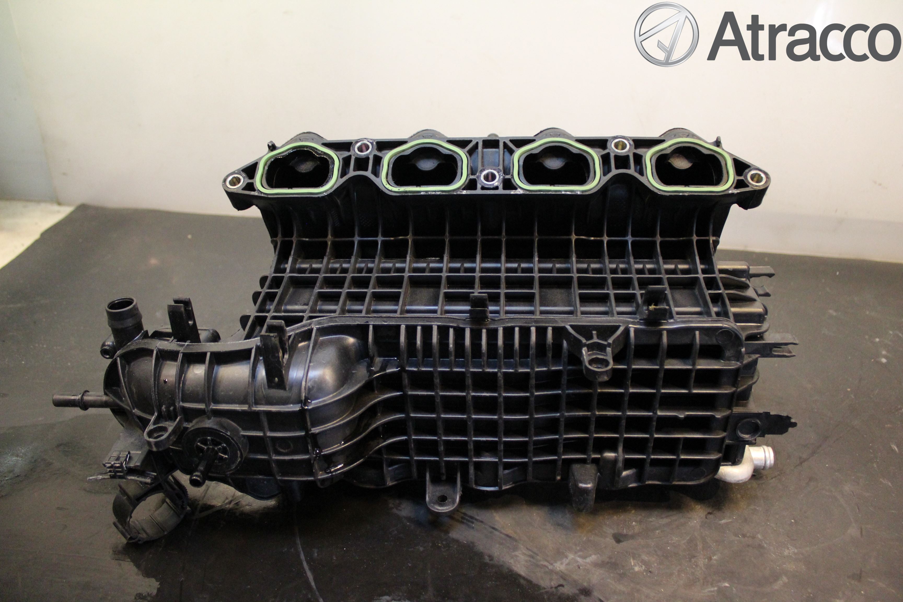 Volkswagen VW CADDY 16-20 Grenrör Insug