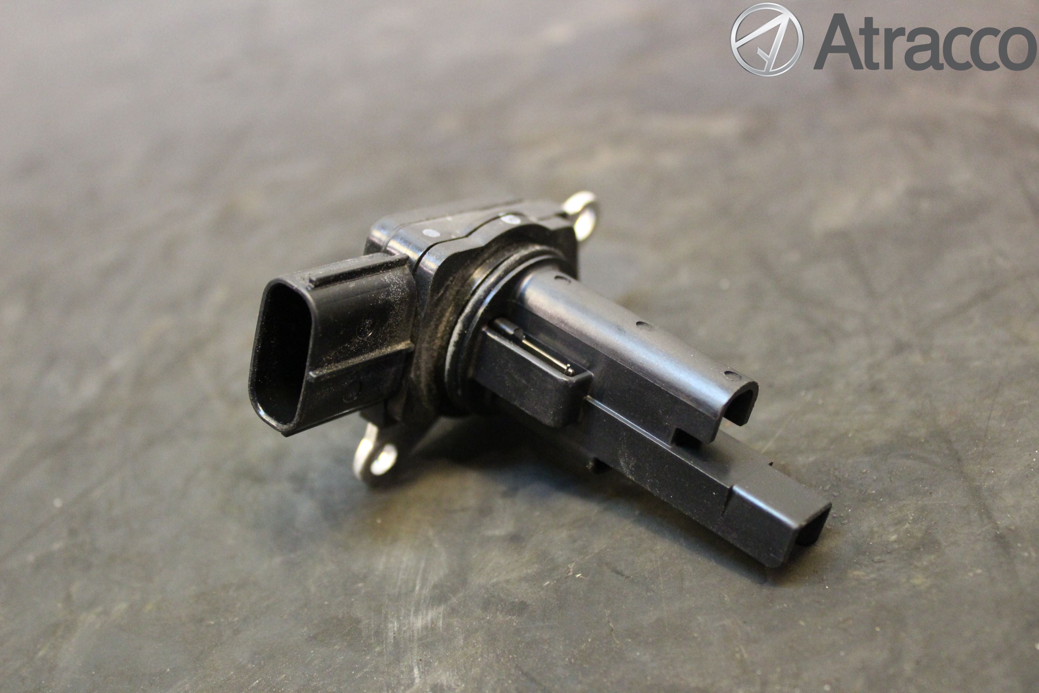 Toyota AURIS 13-19 Injluftmassamätare