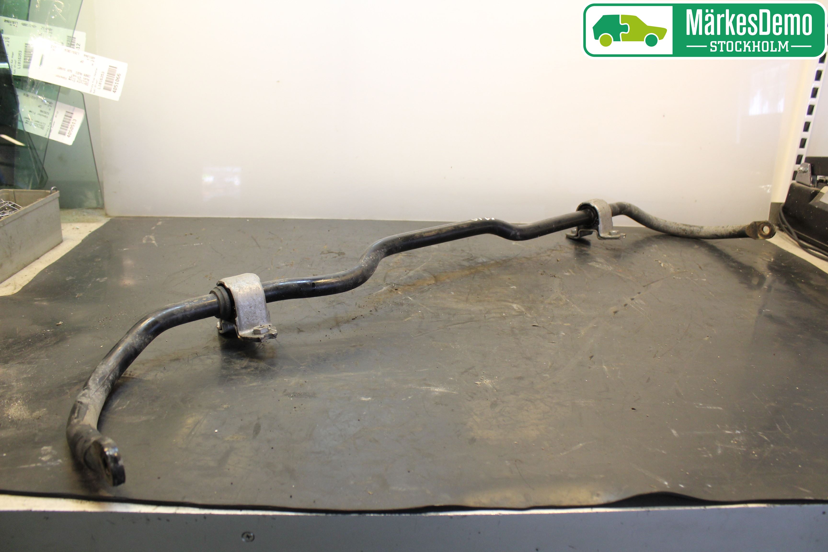 Volkswagen VW CADDY 16-20 Krängningshämmare Fram