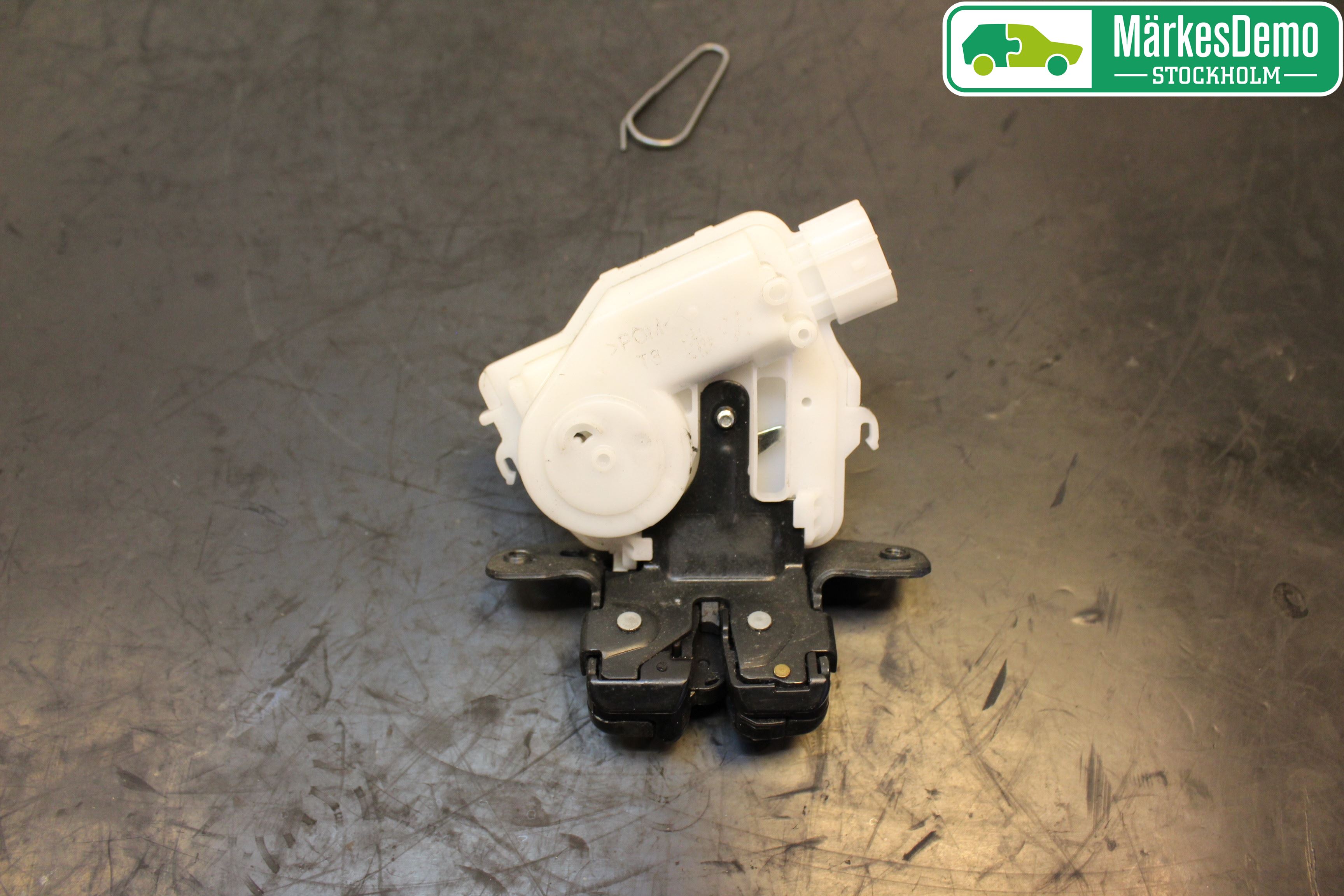 Toyota AURIS 13-19 Låskista Baklucka