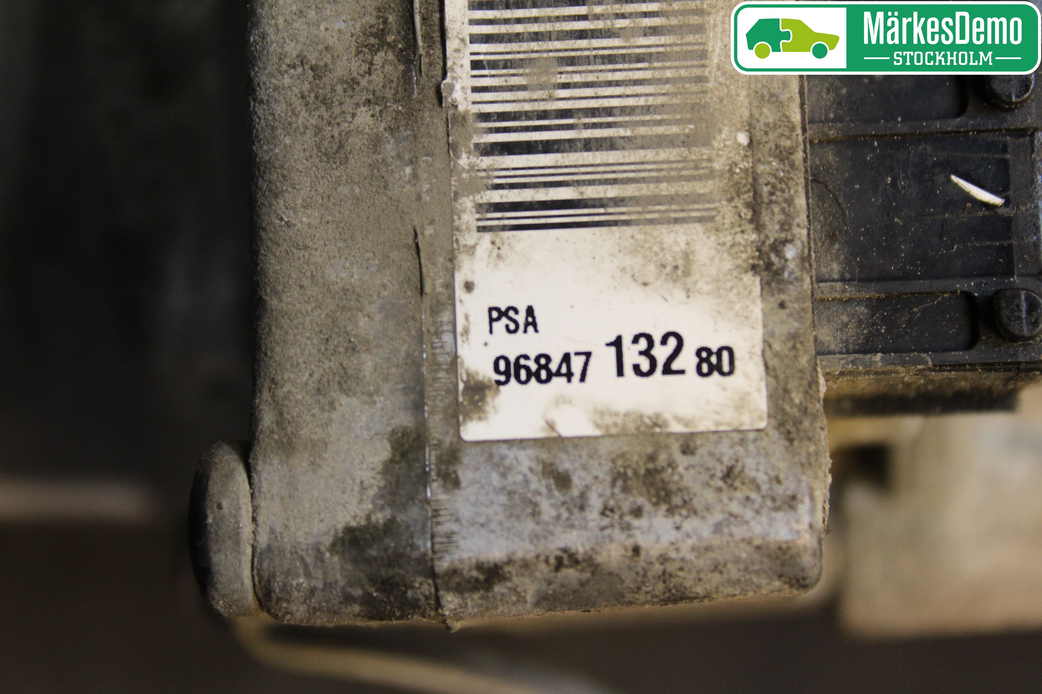 Citroen C4 I   05-10 Styrservo Pump Elektrisk