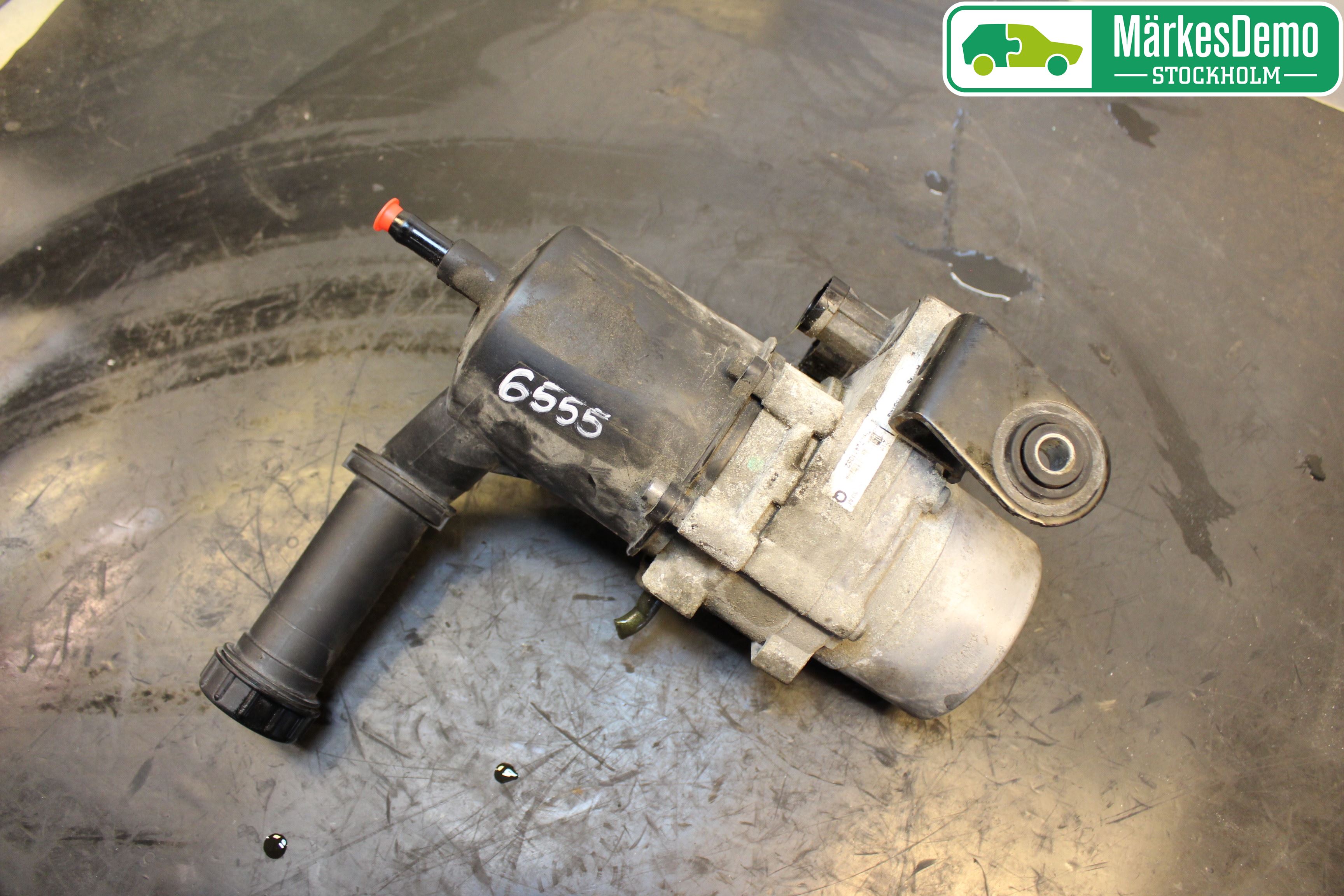 Citroen C4 I   05-10 Styrservo Pump Elektrisk