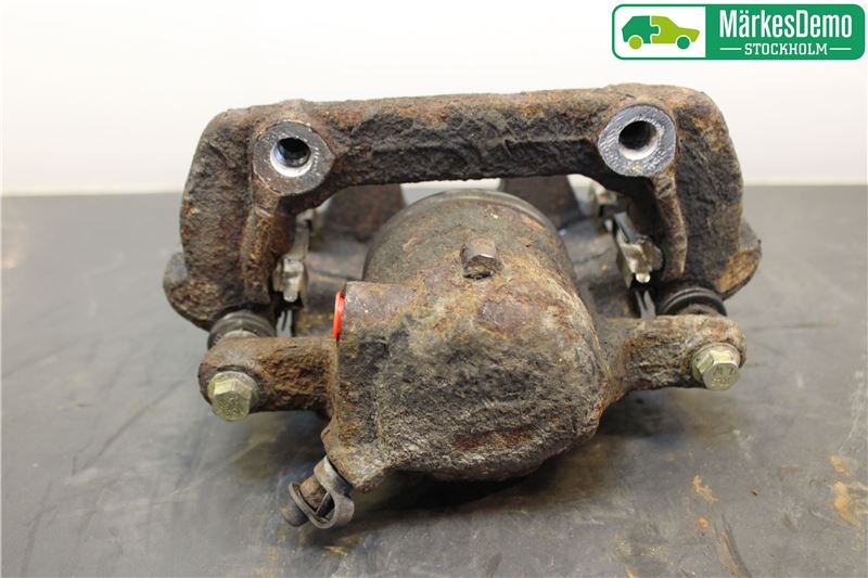 Mercedes-Benz MB C (203) 00-07 Bromsok Fram Höger
