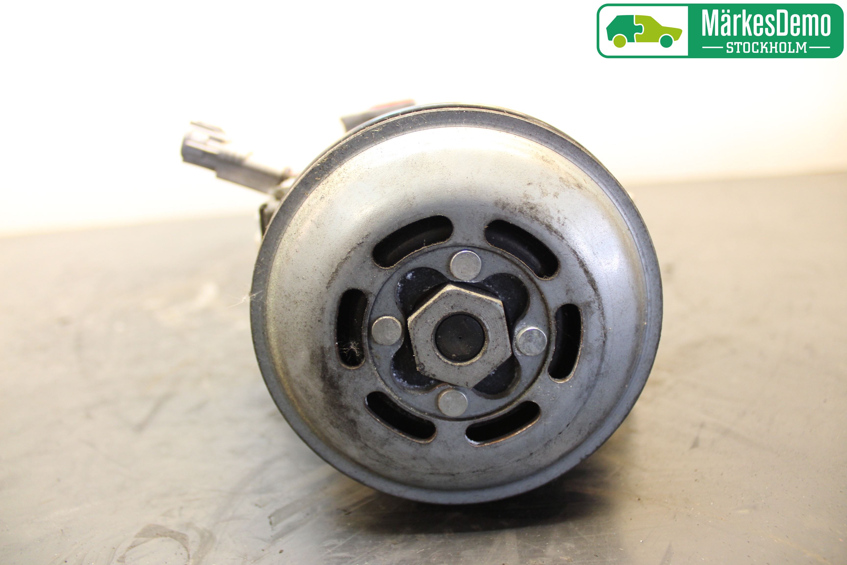 Toyota YARIS XP130 12-14 Ac Kompressor