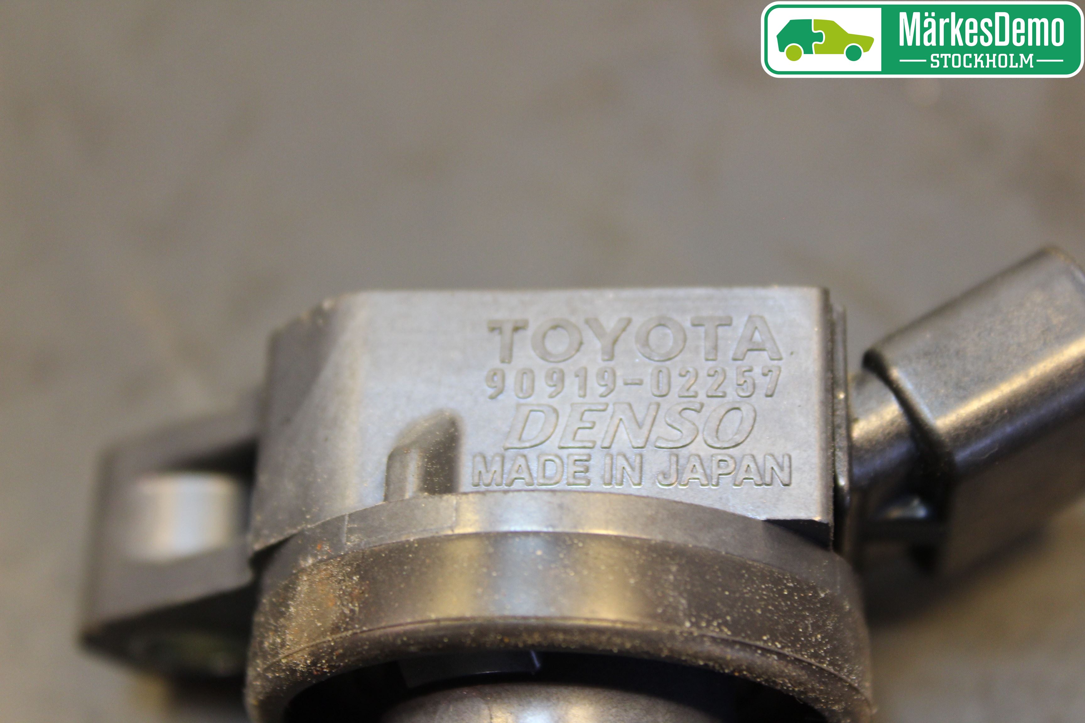 Toyota YARIS XP130 12-14 Tändspole