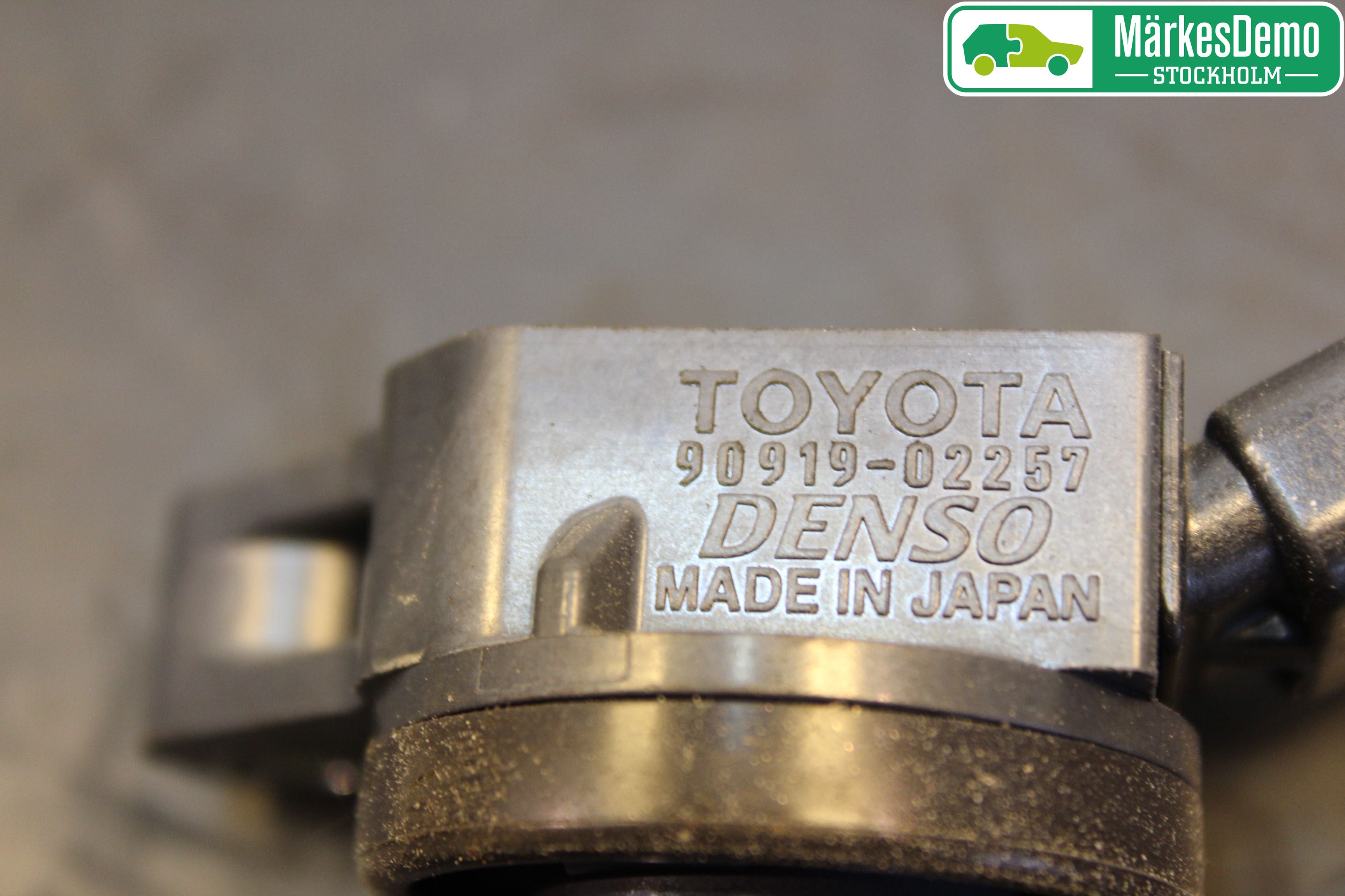 Toyota YARIS XP130 12-14 Tändspole