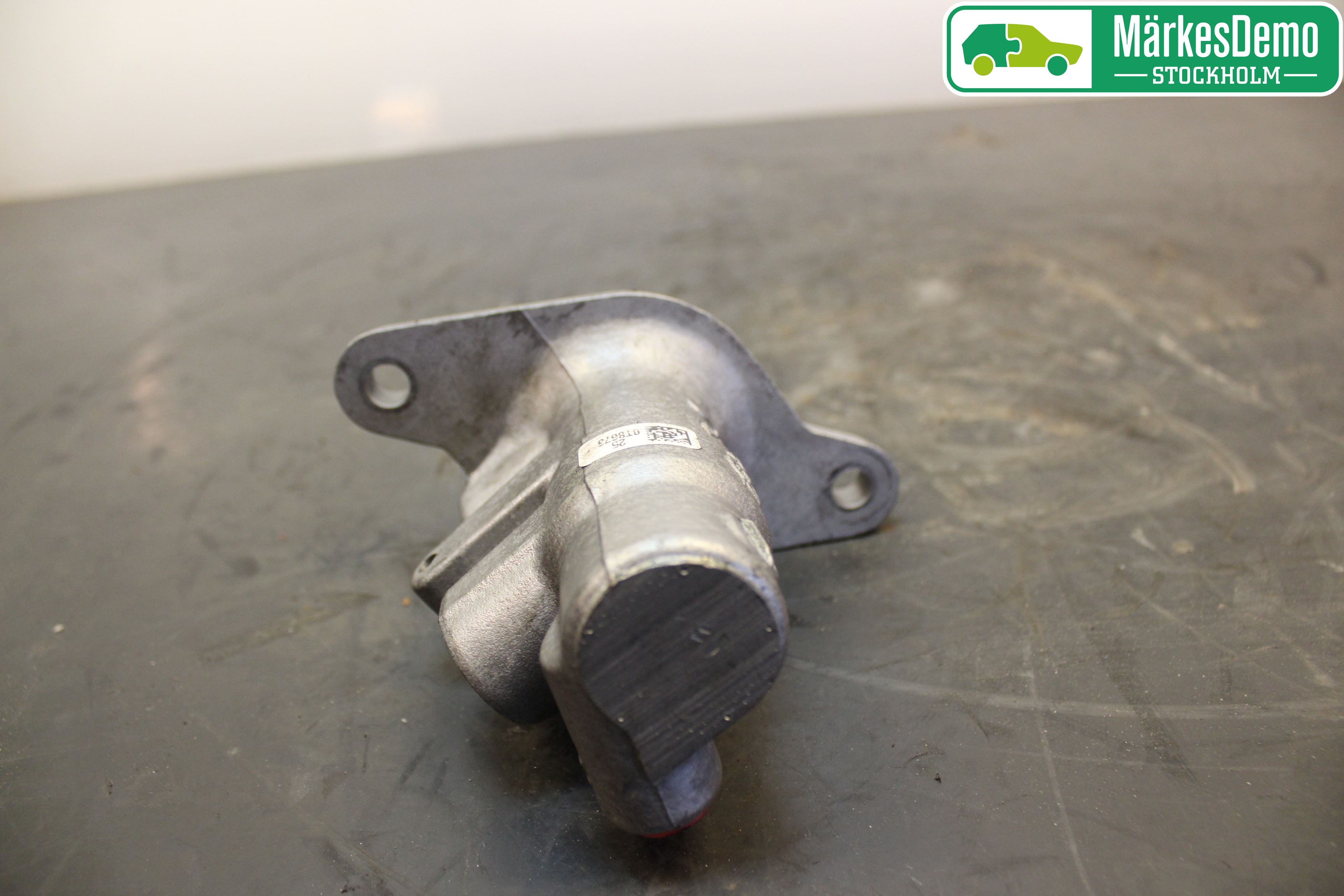 Toyota YARIS XP130 12-14 Broms Huvudcylinder