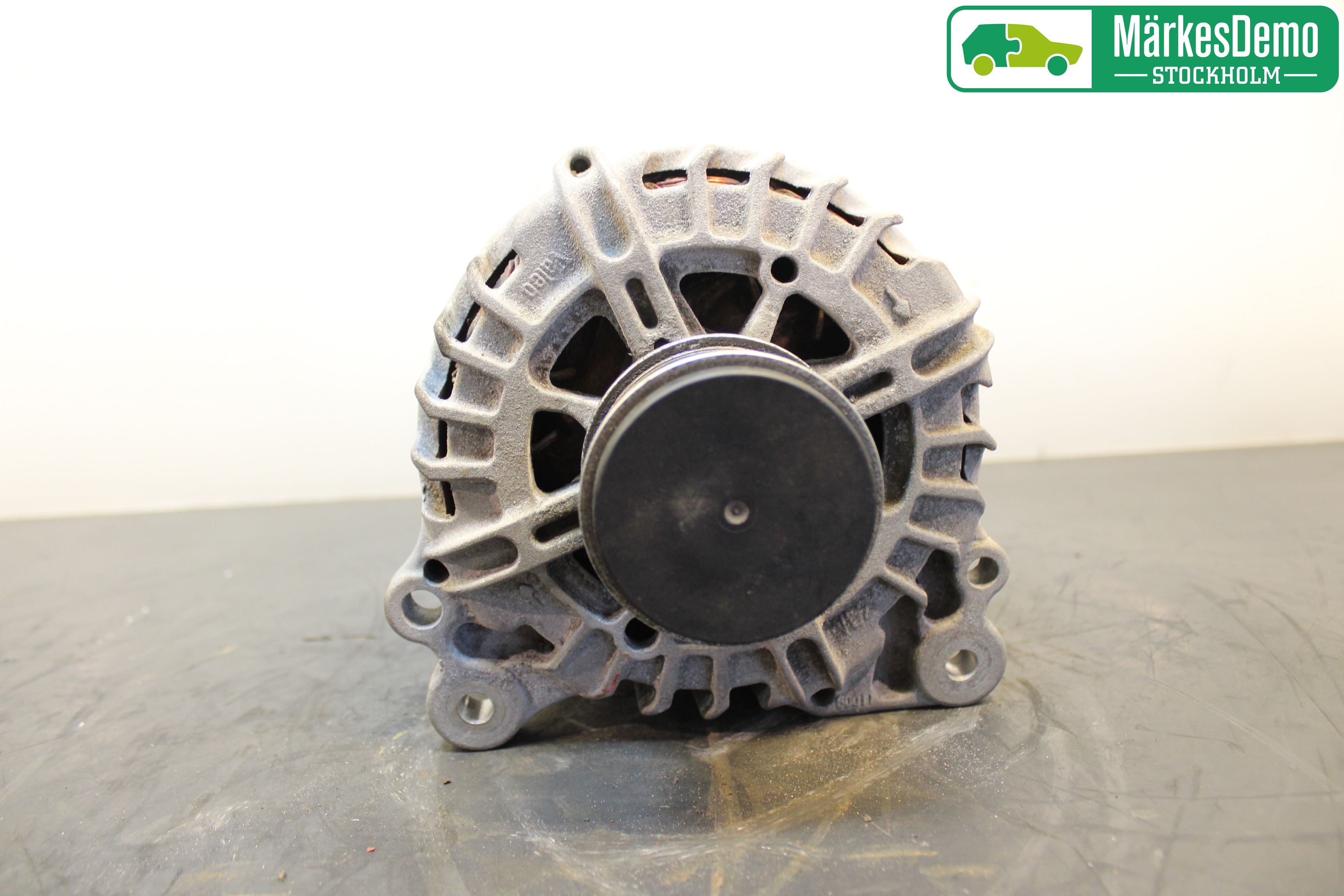 Volkswagen VW GOLF VI 09-13 Generator