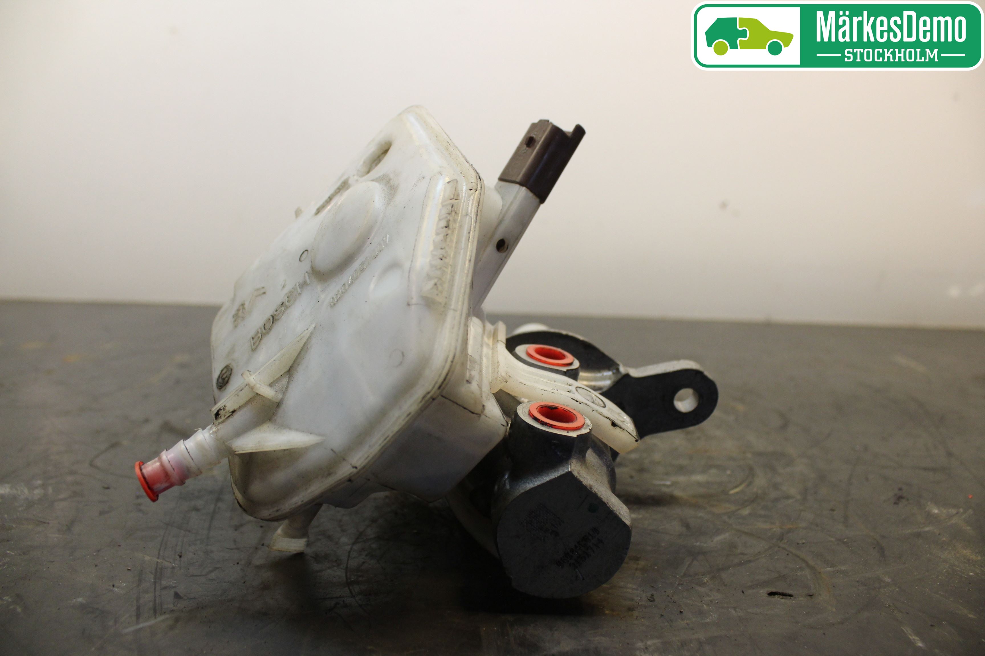 Citroen C4 I   05-10 Broms Huvudcylinder