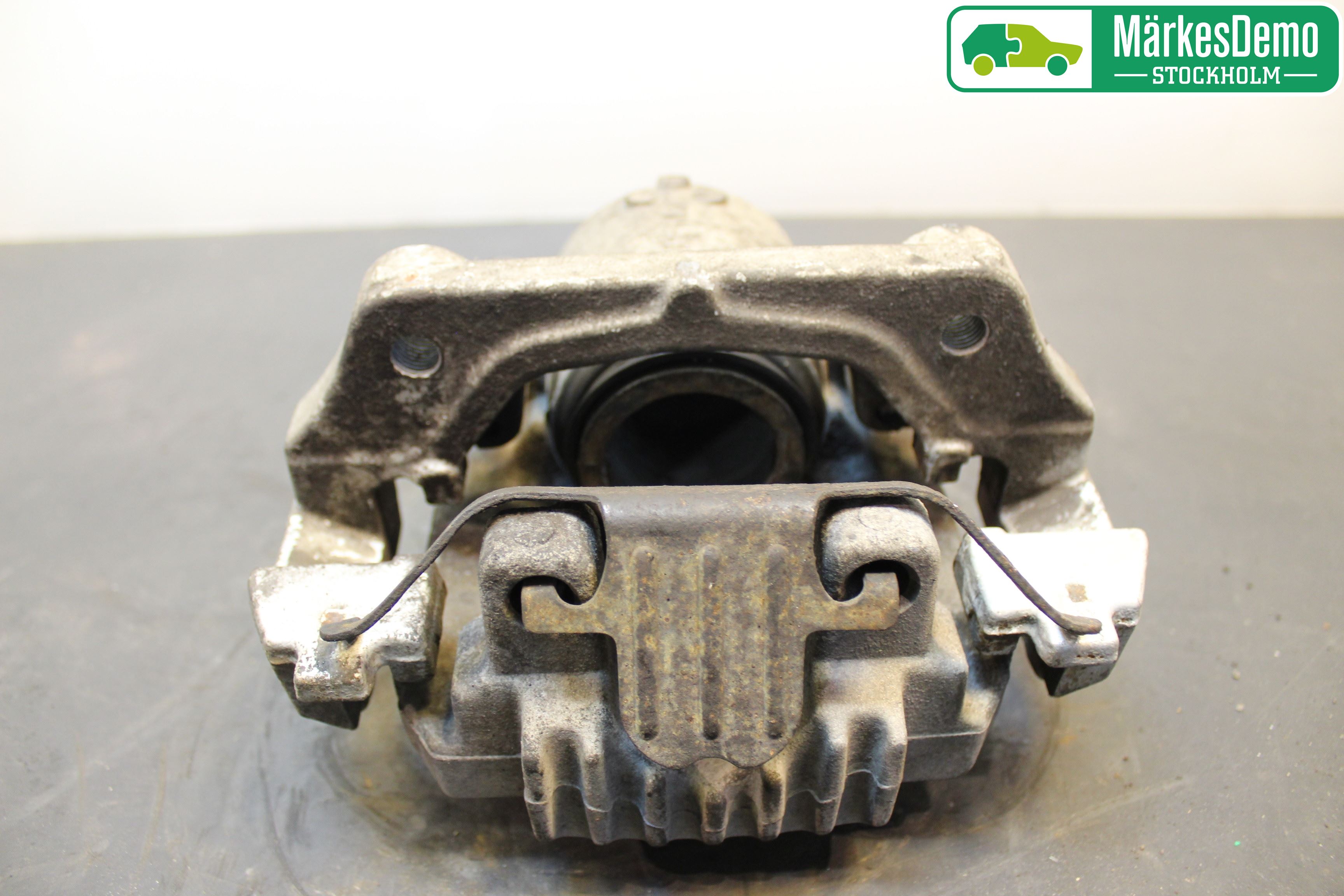 BMW 3 E90/91 SED/TOU 05-12 Bromsok Fram Vänster