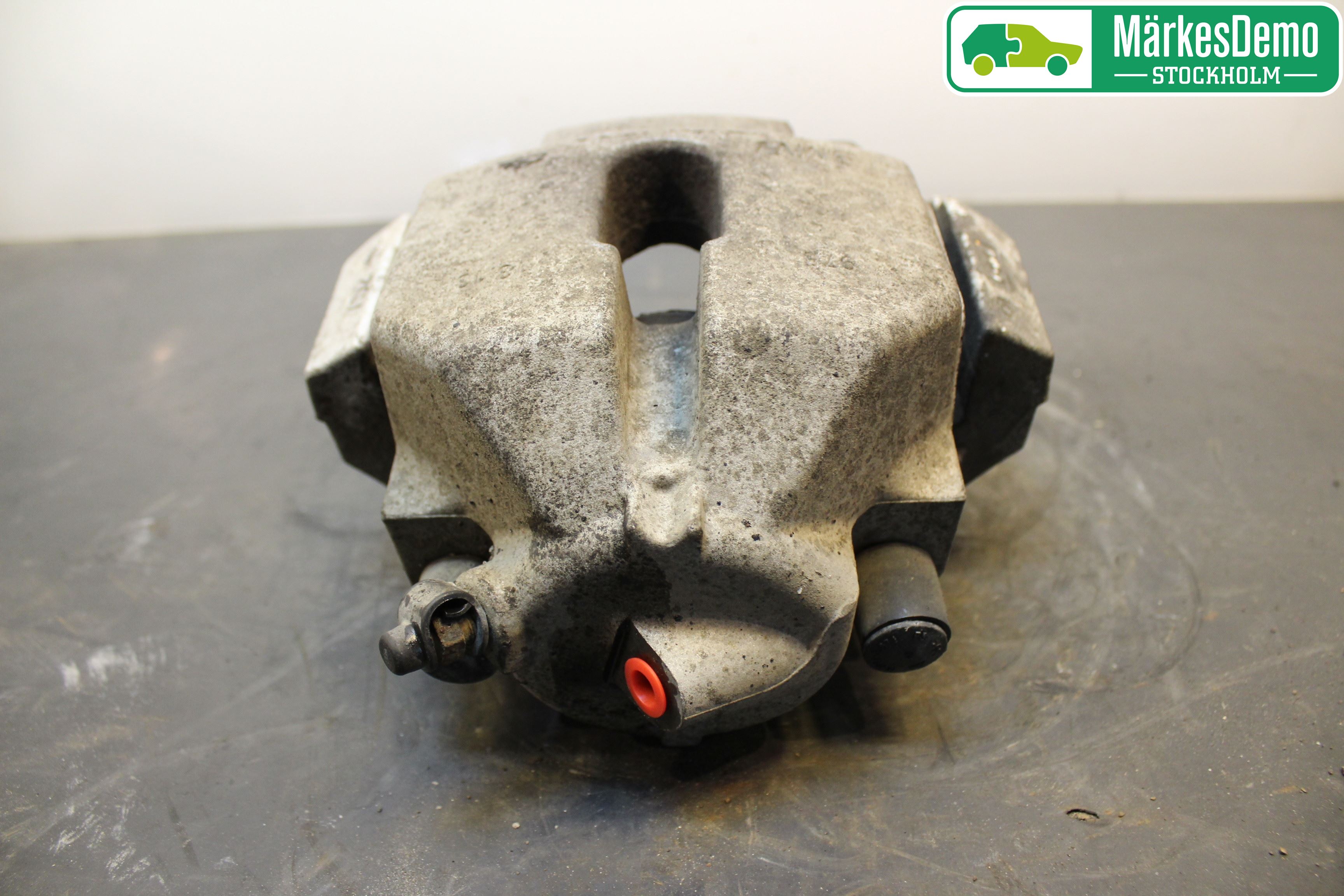 BMW 3 E90/91 SED/TOU 05-12 Bromsok Fram Höger