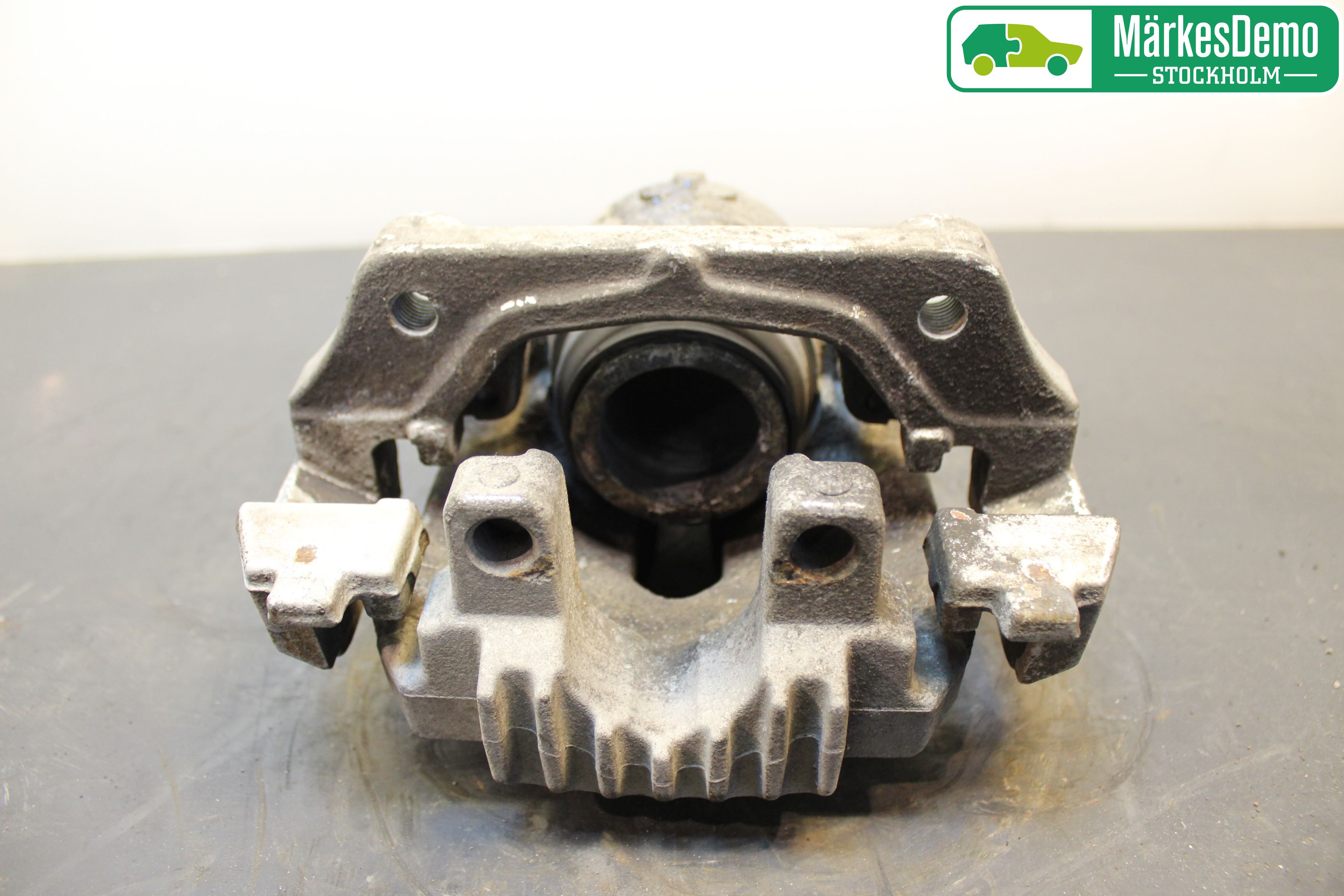 BMW 3 E90/91 SED/TOU 05-12 Bromsok Fram Höger