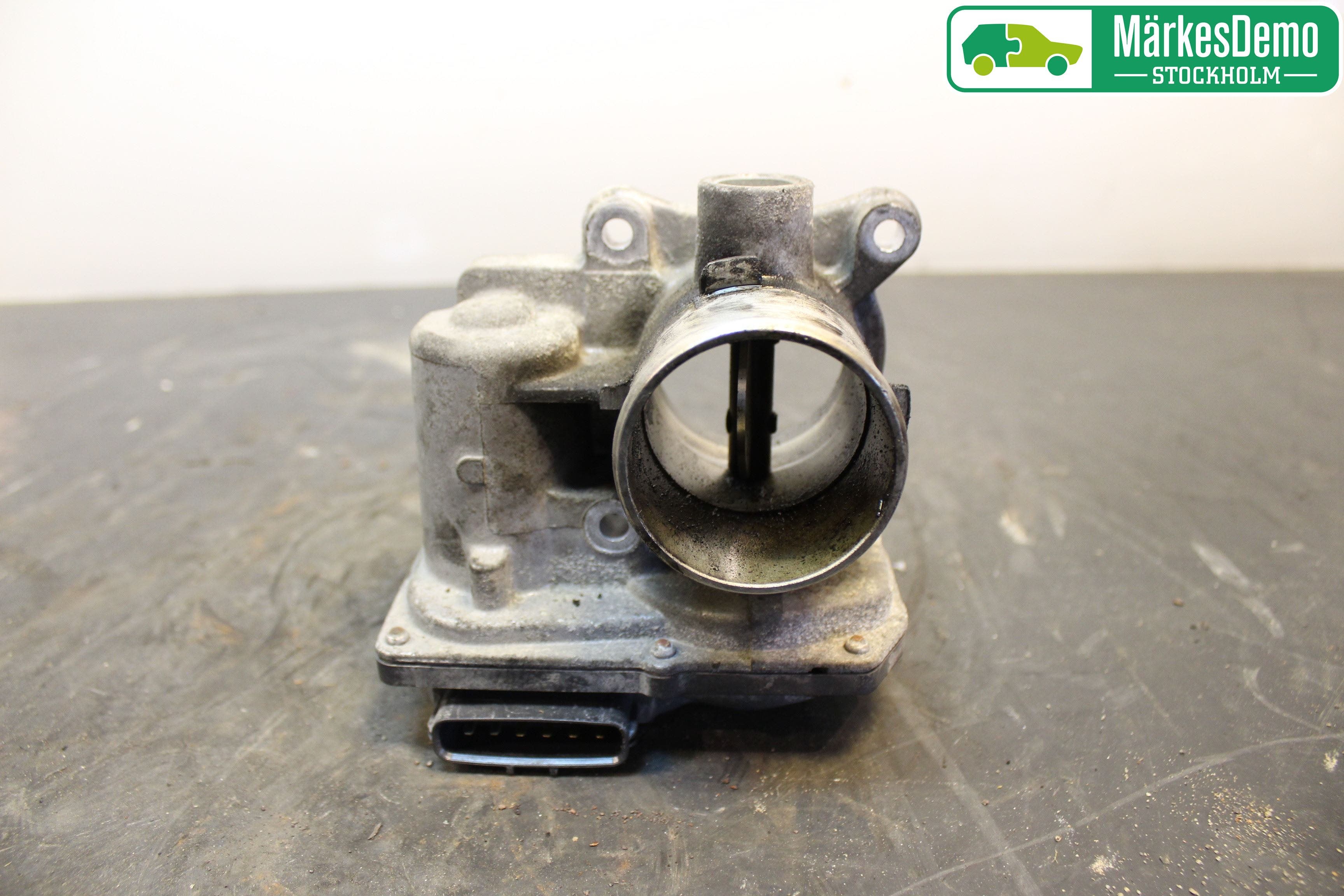 Toyota AURIS 10-12 Injspjällhus