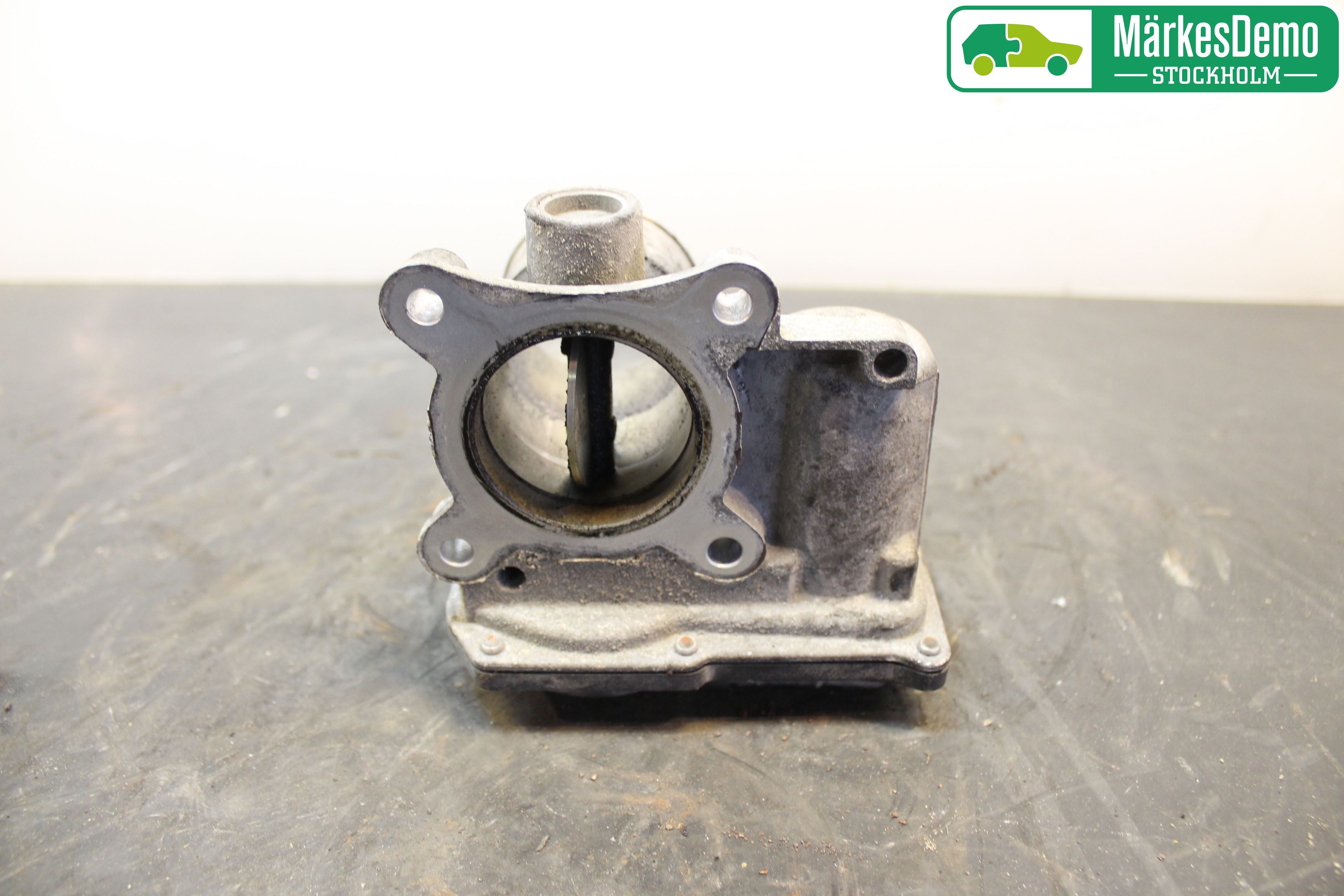 Toyota AURIS 10-12 Injspjällhus