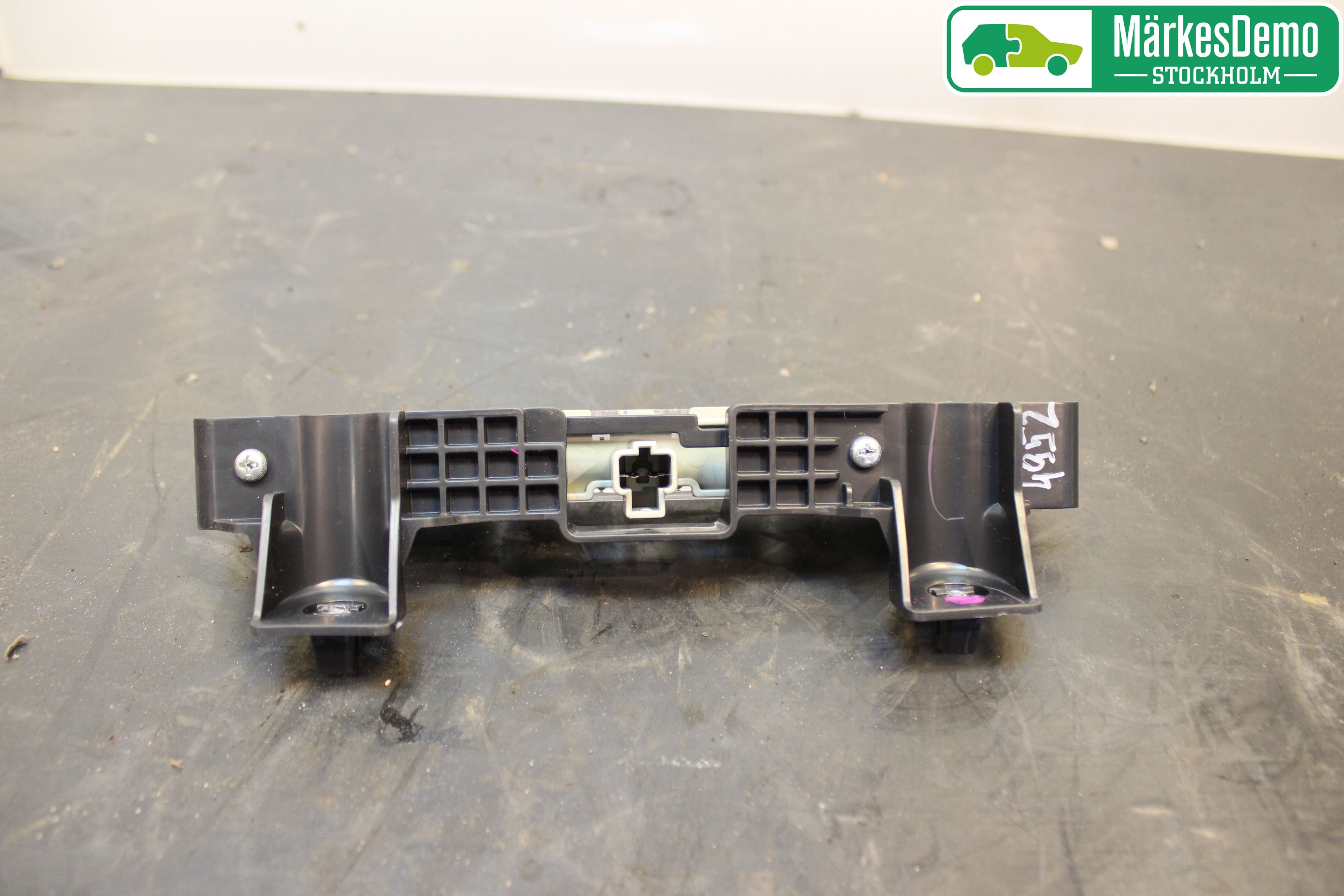 Toyota URBAN CRUISER Bromsljus Bakruta