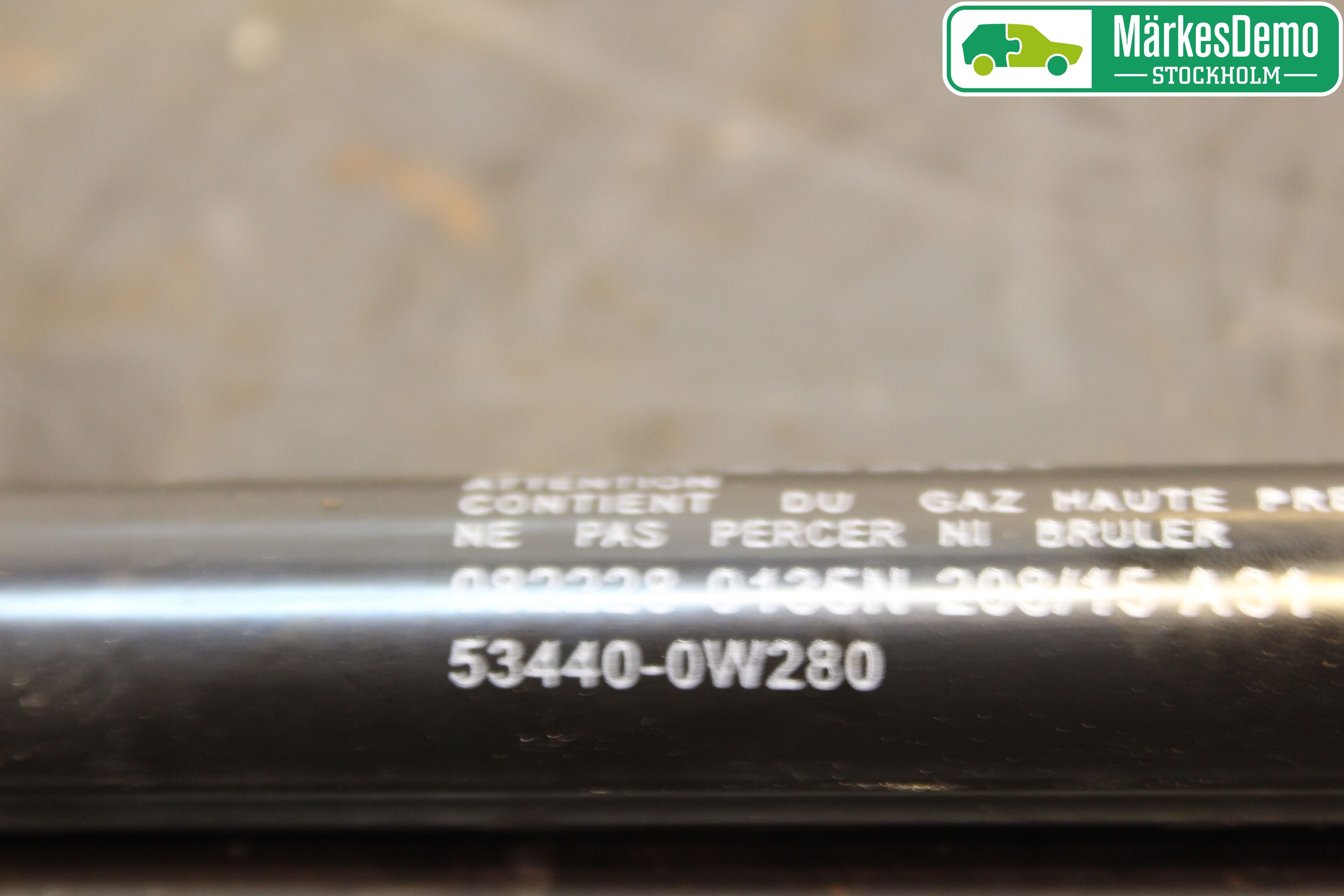 Lexus NX 300h 15-21 Gasfjäder Motorhuv