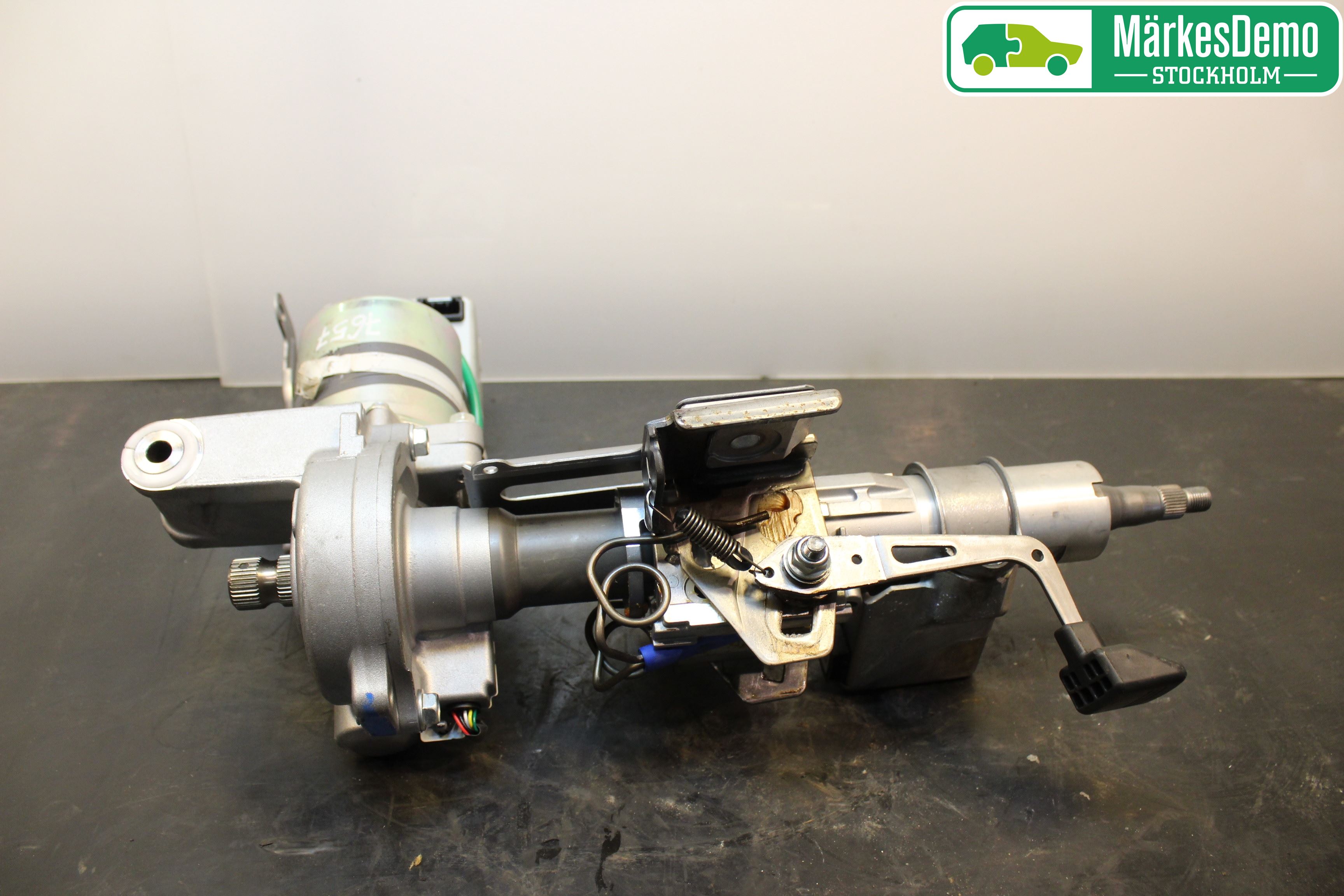 Lexus NX 300h 15-21 Rattaxelagg Med Inb Servo