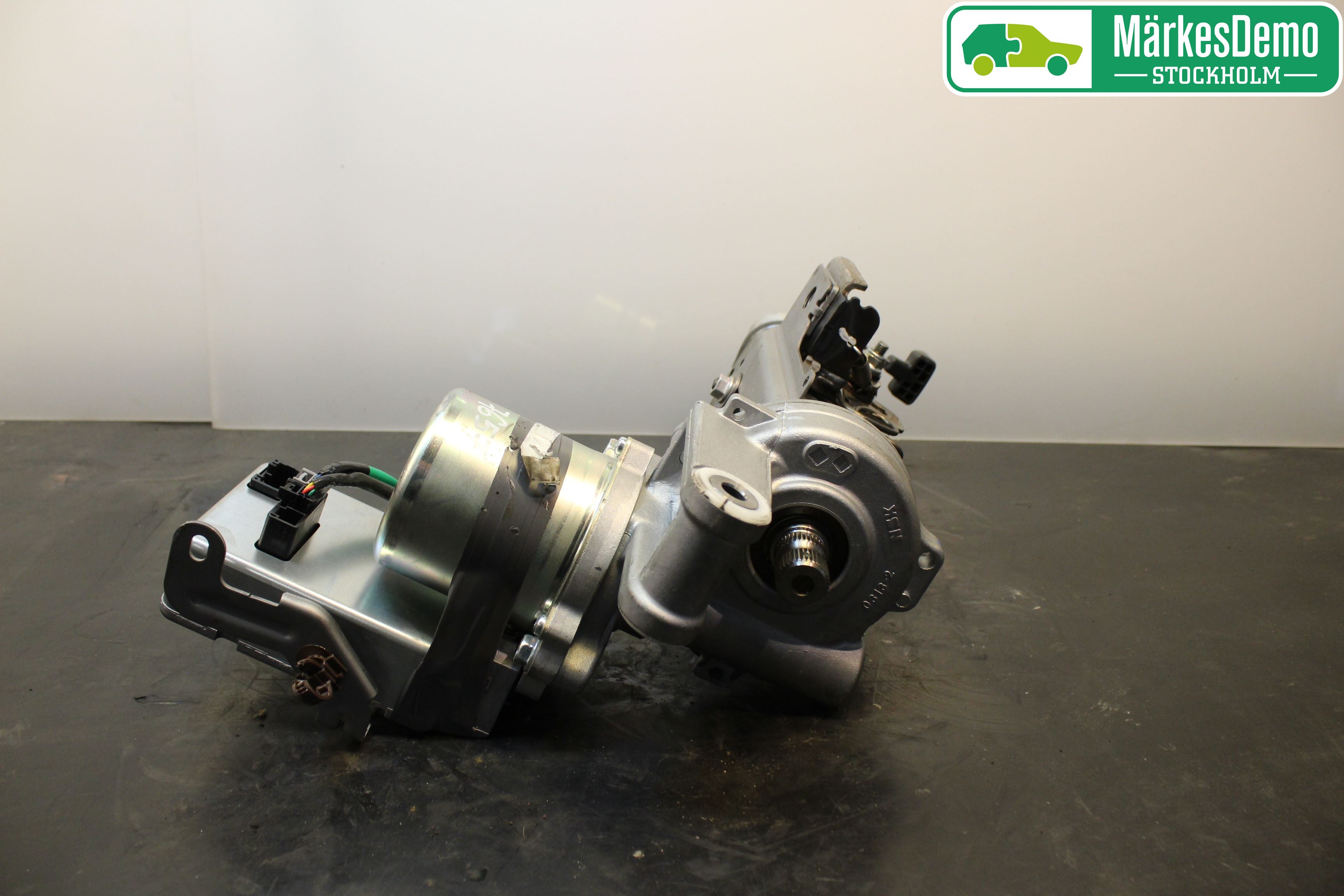 Lexus NX 300h 15-21 Rattaxelagg Med Inb Servo