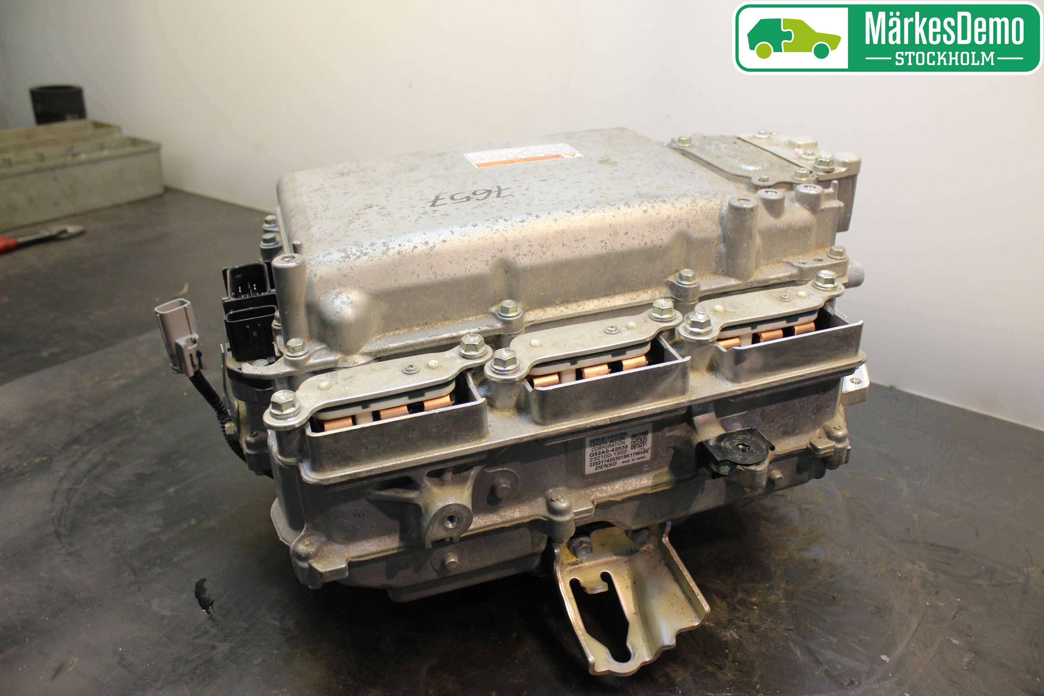 Lexus NX 300h 15-21 Hybridconverter