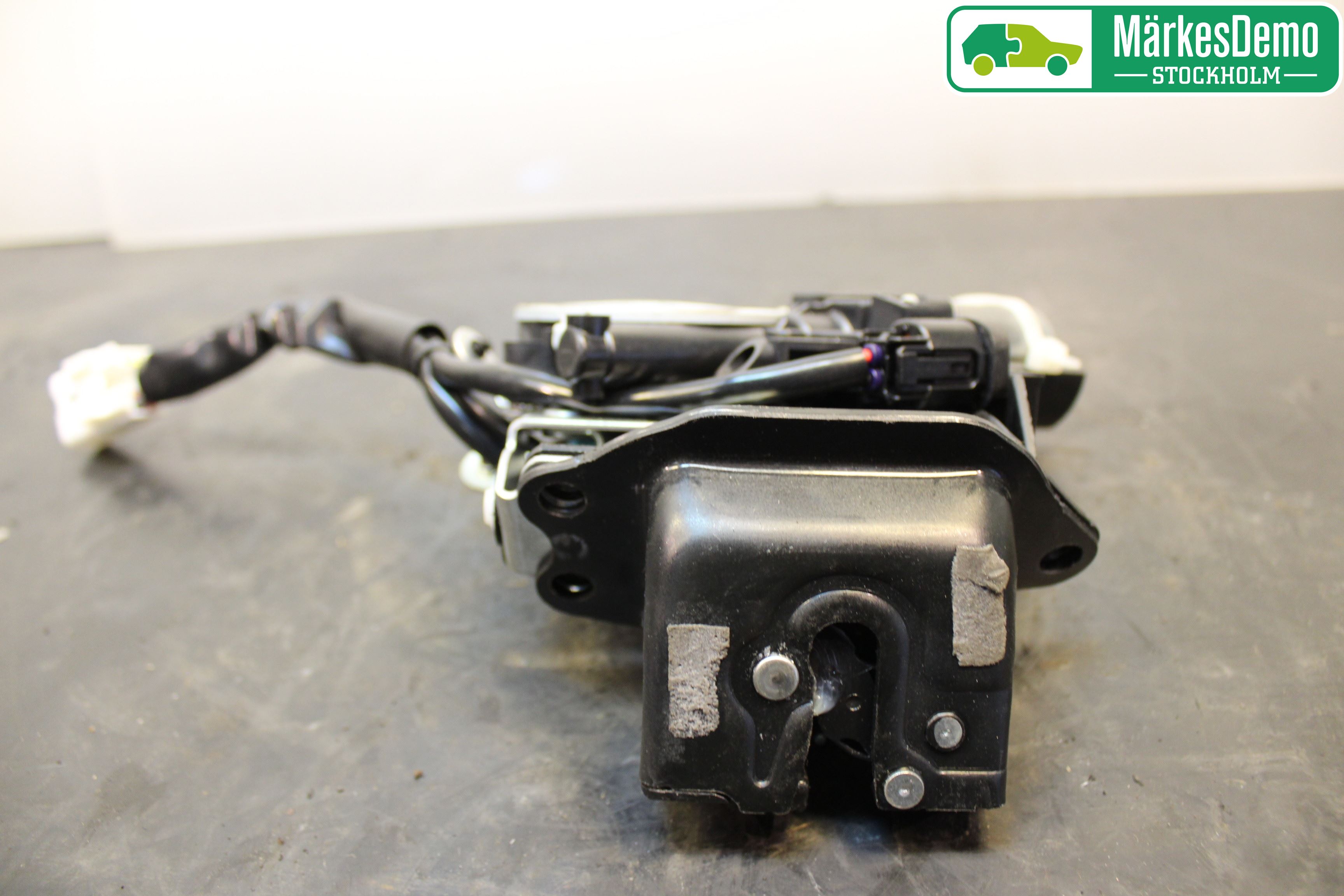 Lexus NX 300h 15-21 Låskista Baklucka